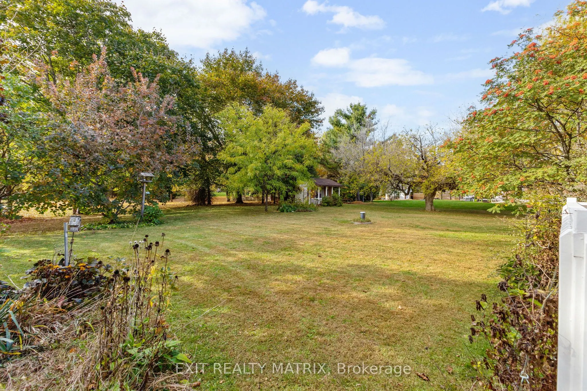 1100 Moffatt Drive
