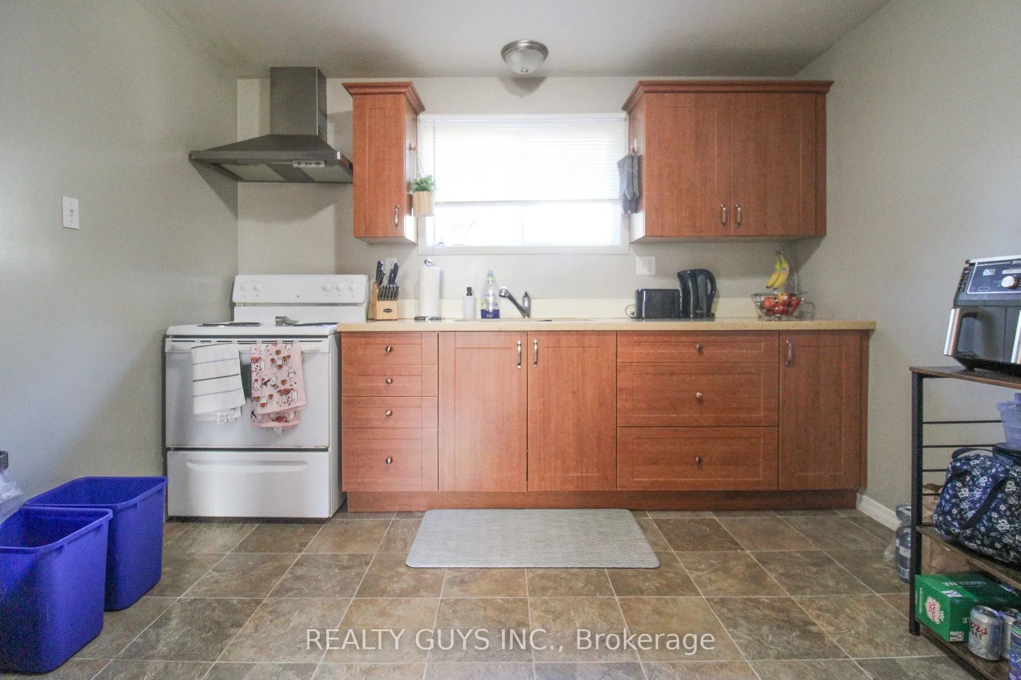 554 Crystal Drive