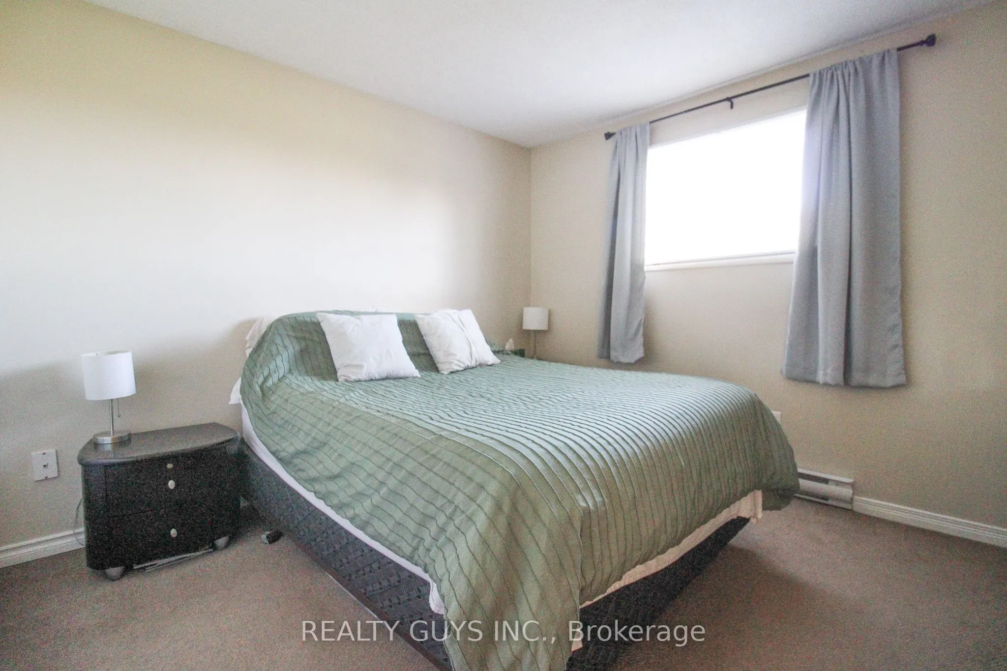 554 Crystal Drive