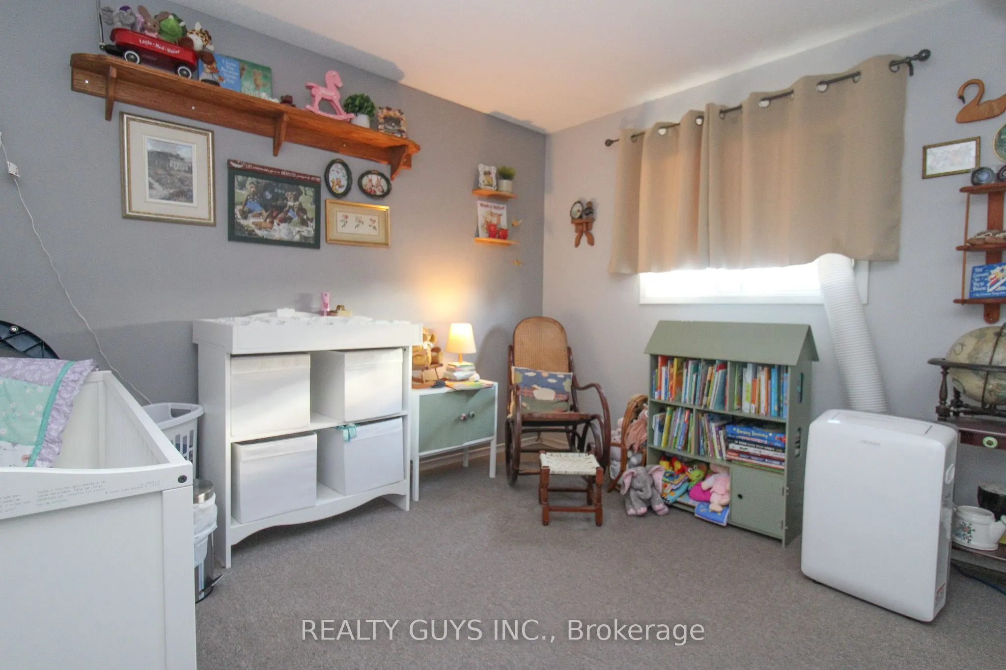 554 Crystal Drive