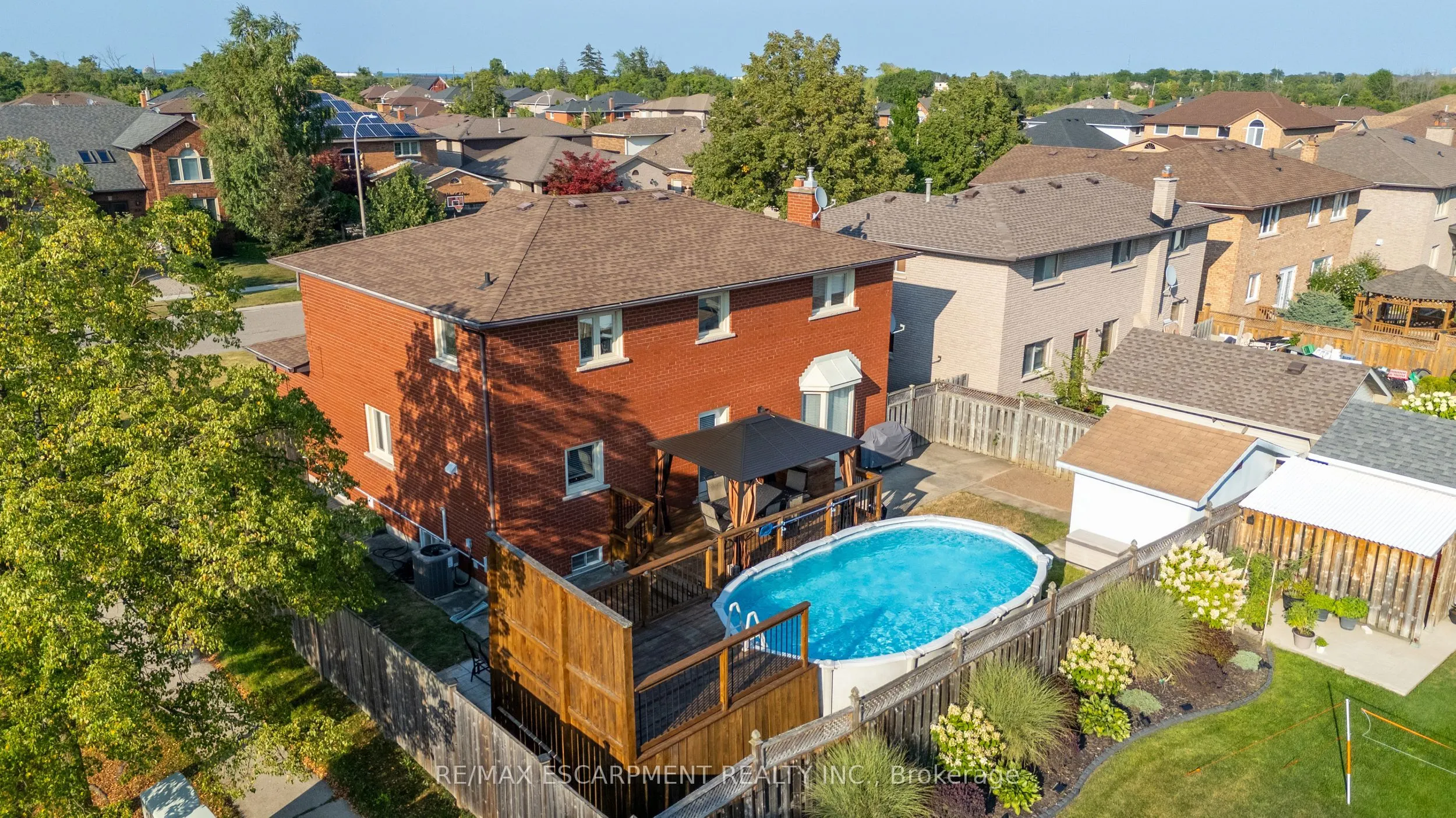 2 Vinehill Drive