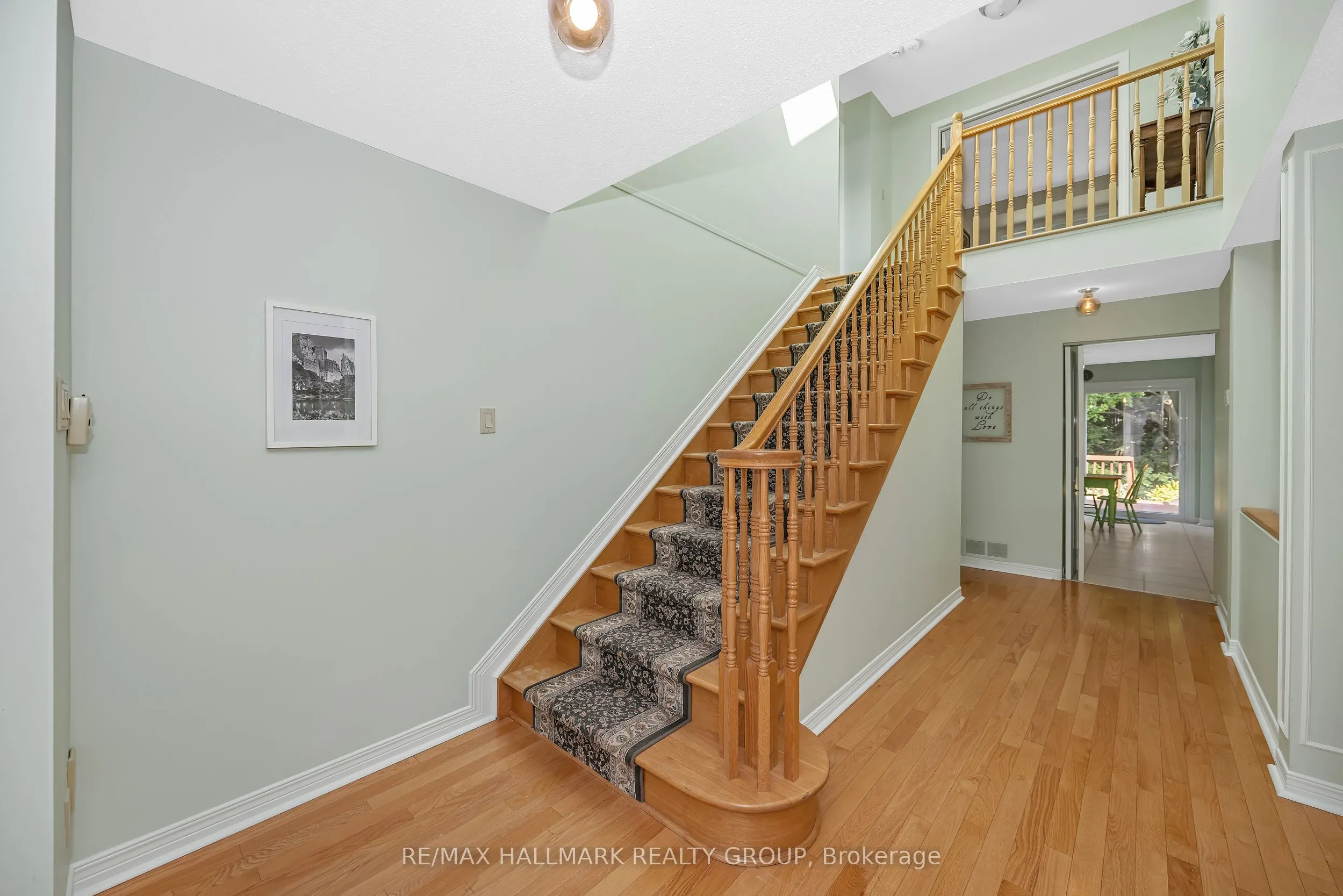 1725 Autumn Ridge Drive