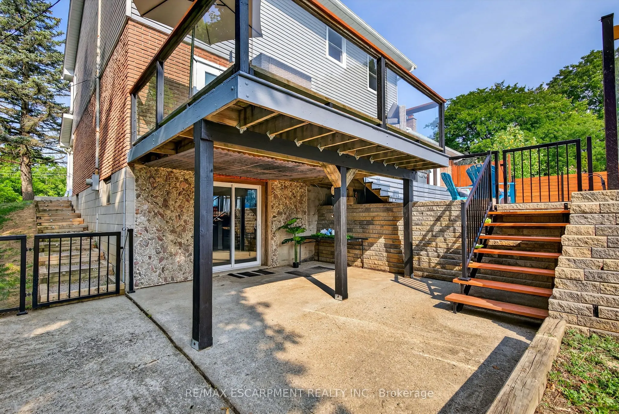 47 Valley Road