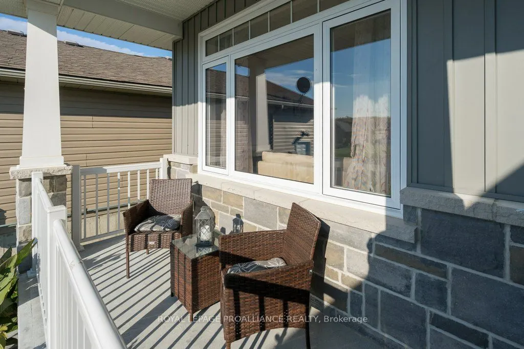 50 Stonegate Crescent