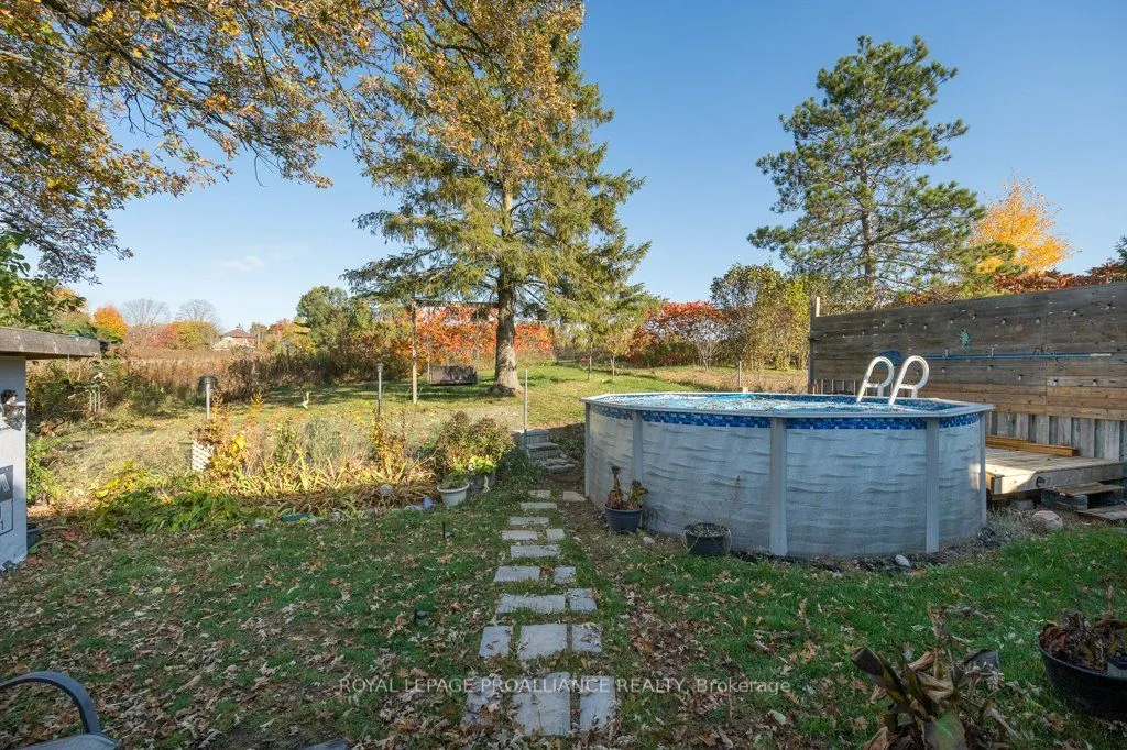 50 Stonegate Crescent