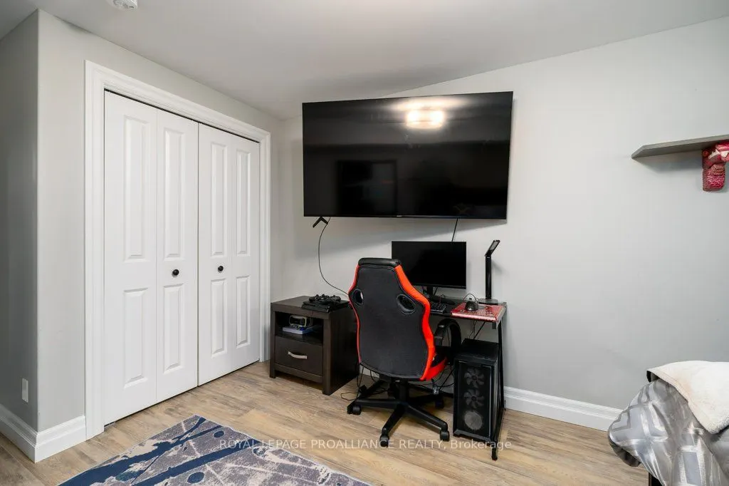 50 Stonegate Crescent