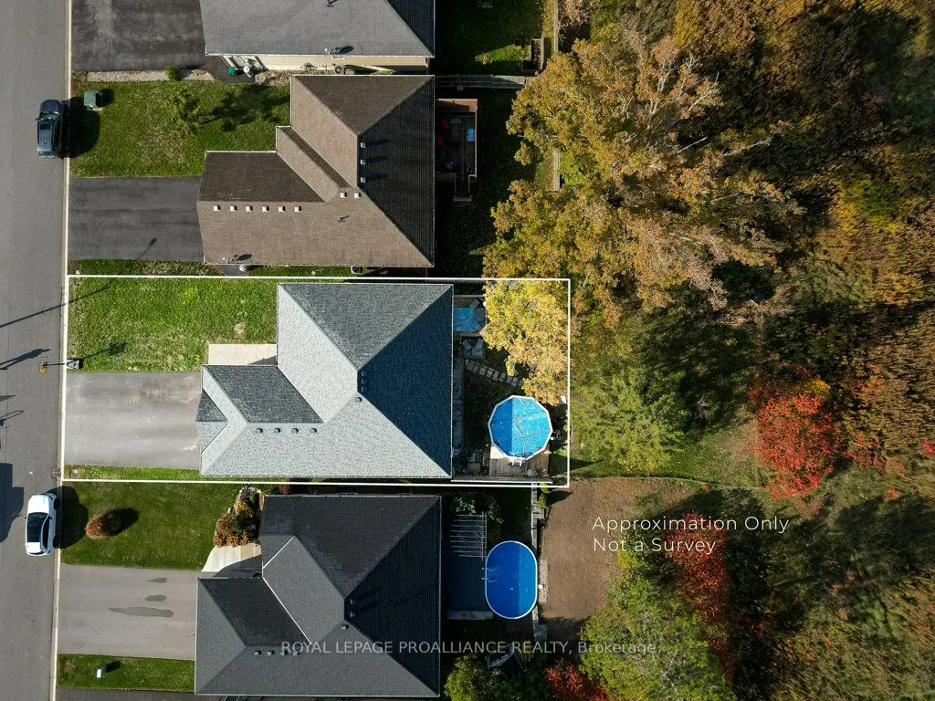 50 Stonegate Crescent