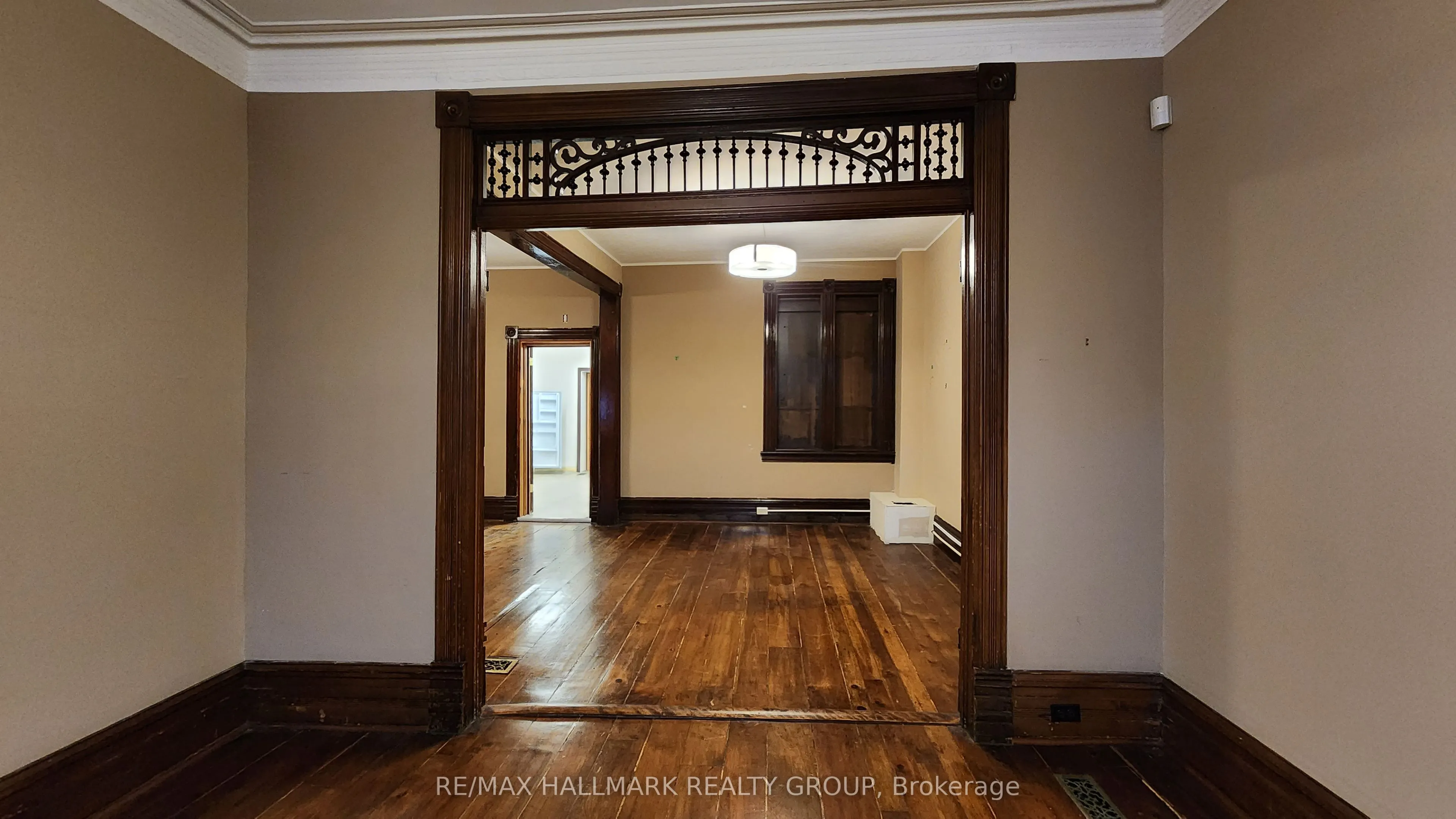 113 Murray Street