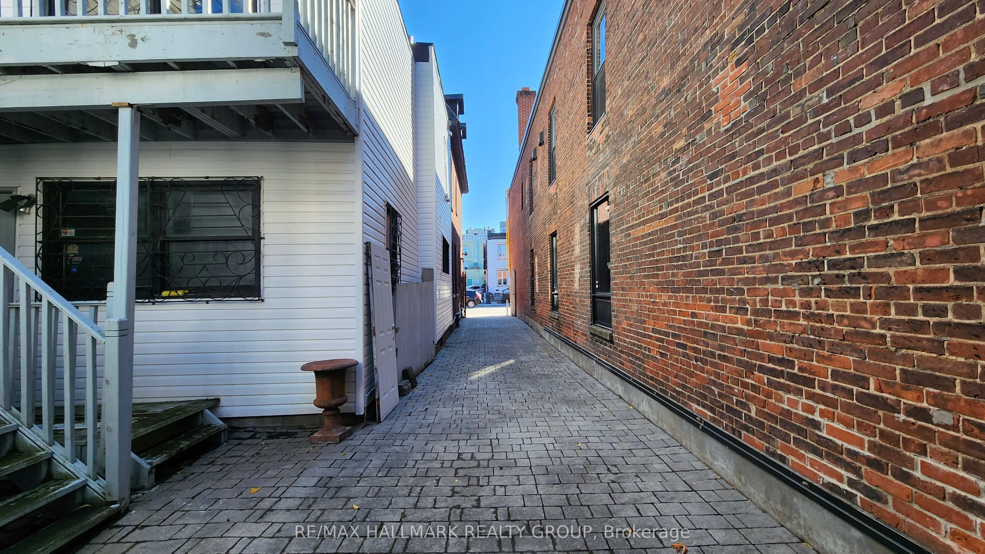 113 Murray Street