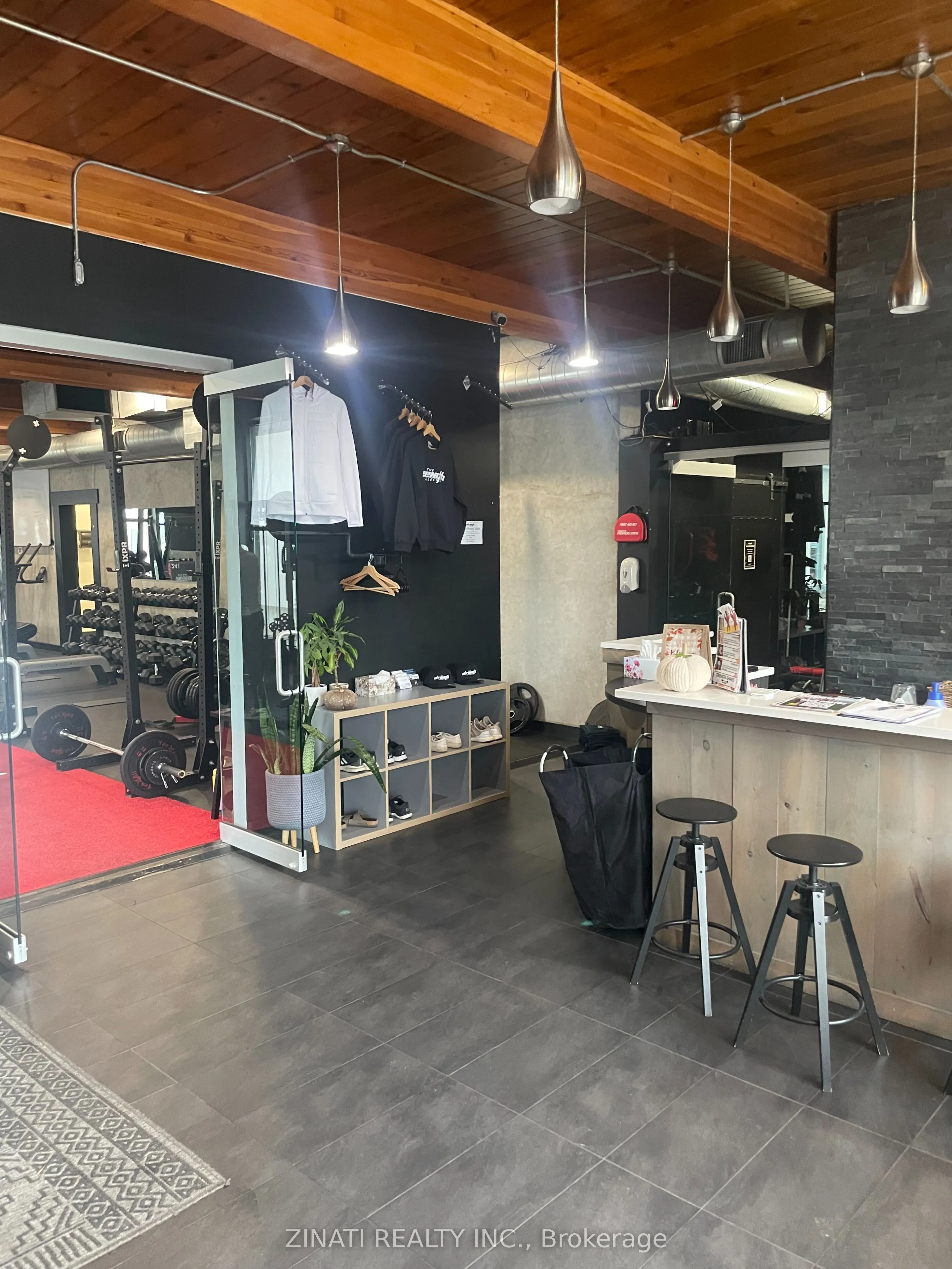 1615 Stittsville Main Street
