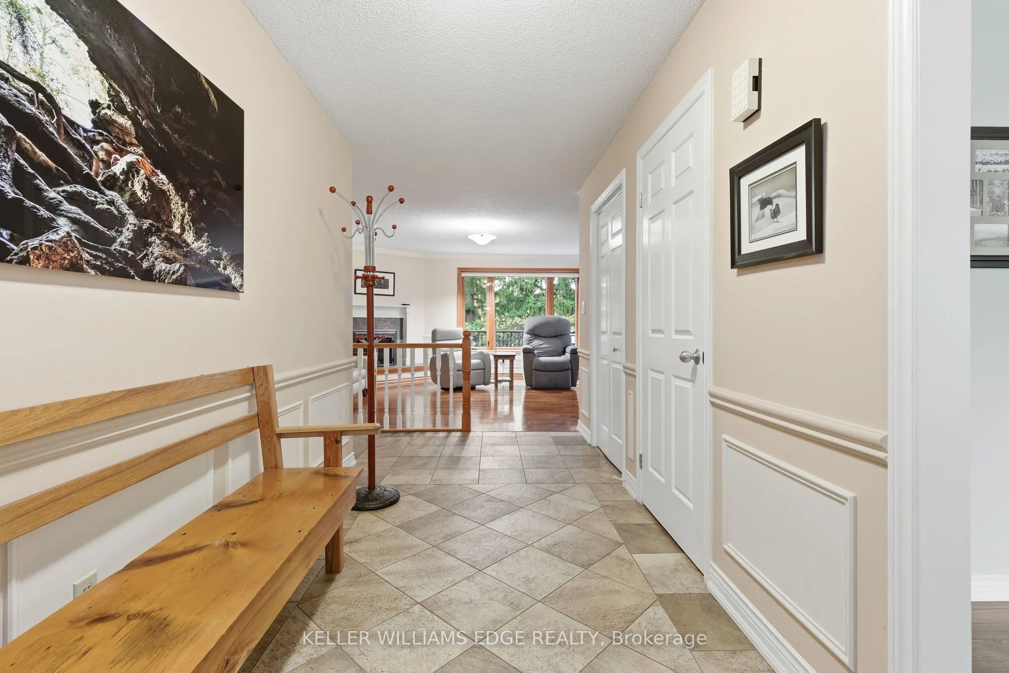 11 Mays Crescent