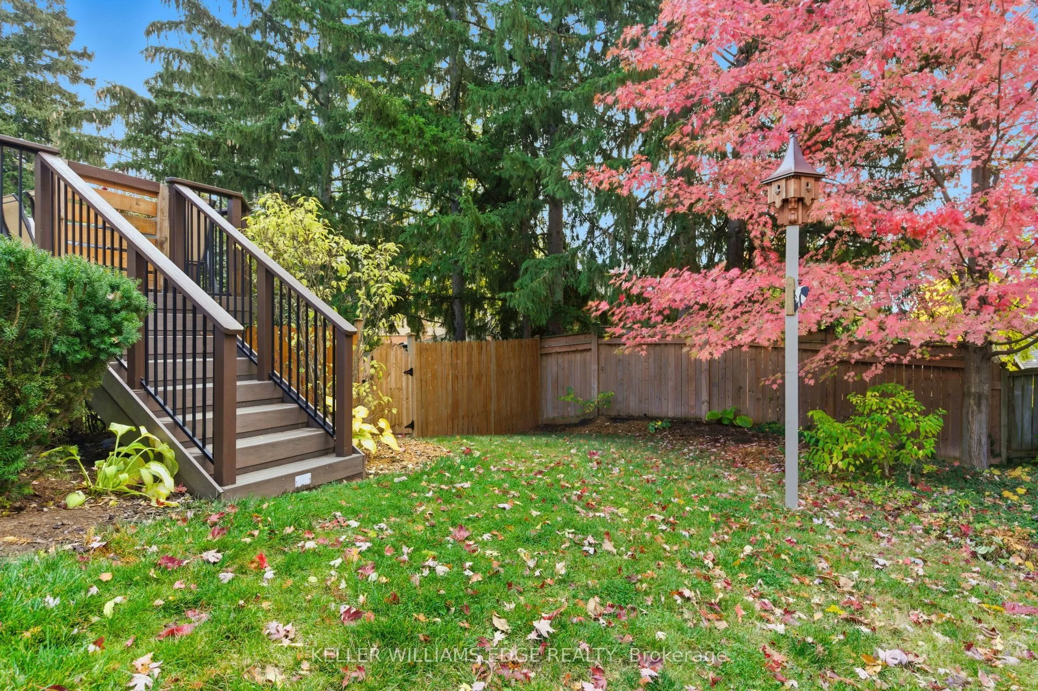 11 Mays Crescent