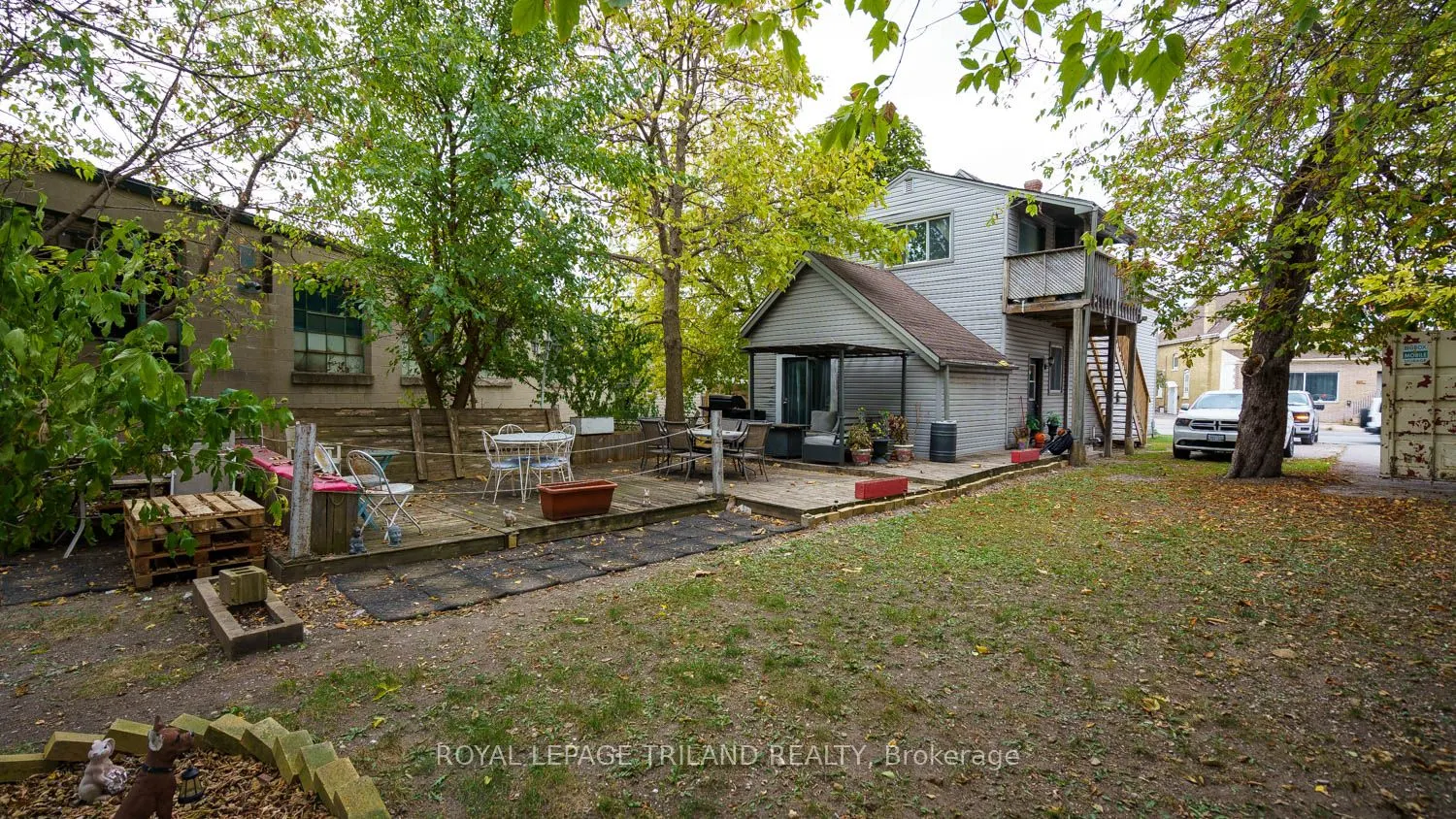 105 Hamilton Road