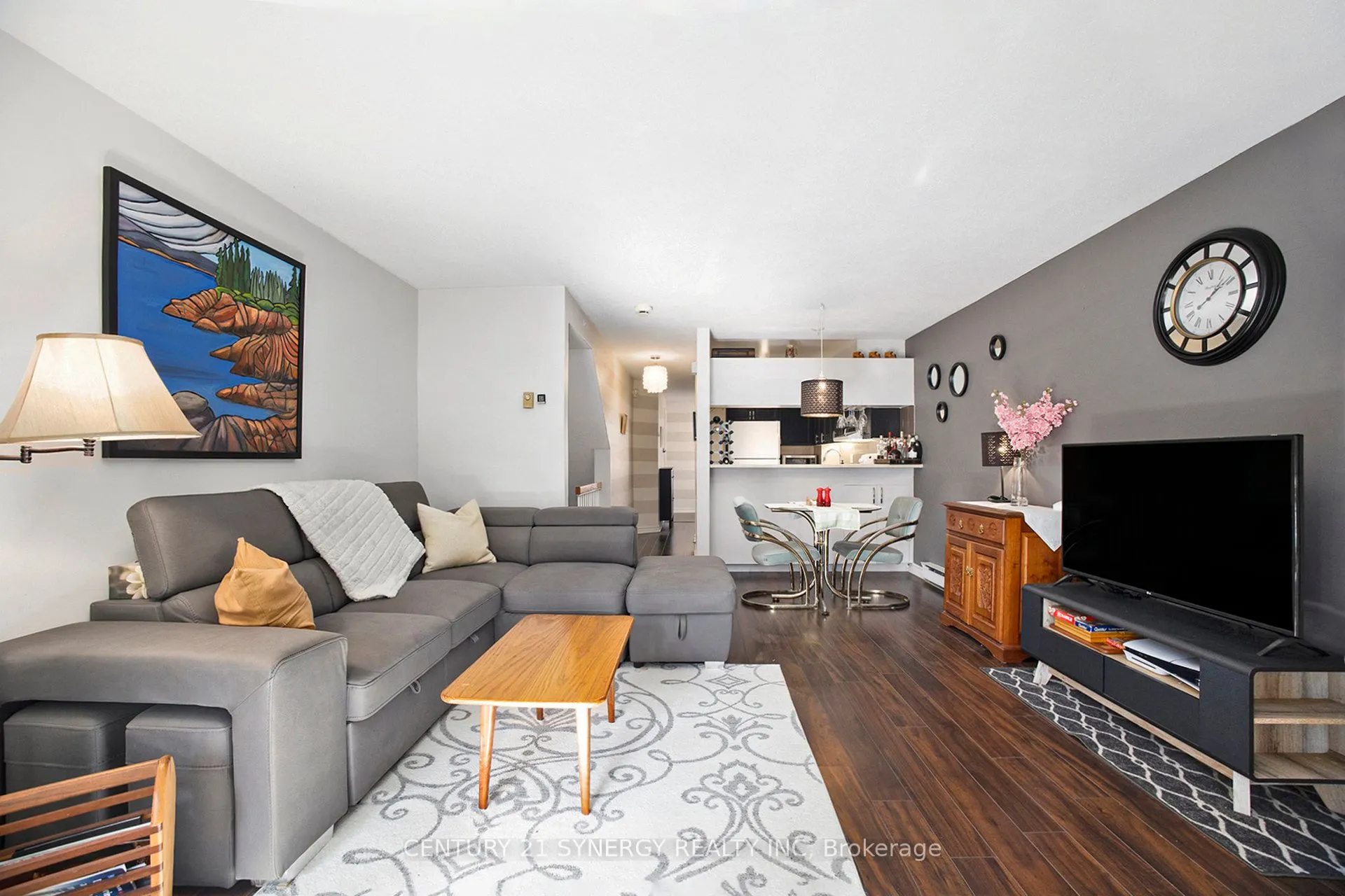6706 Jeanne D'arc Boulevard N, #A
