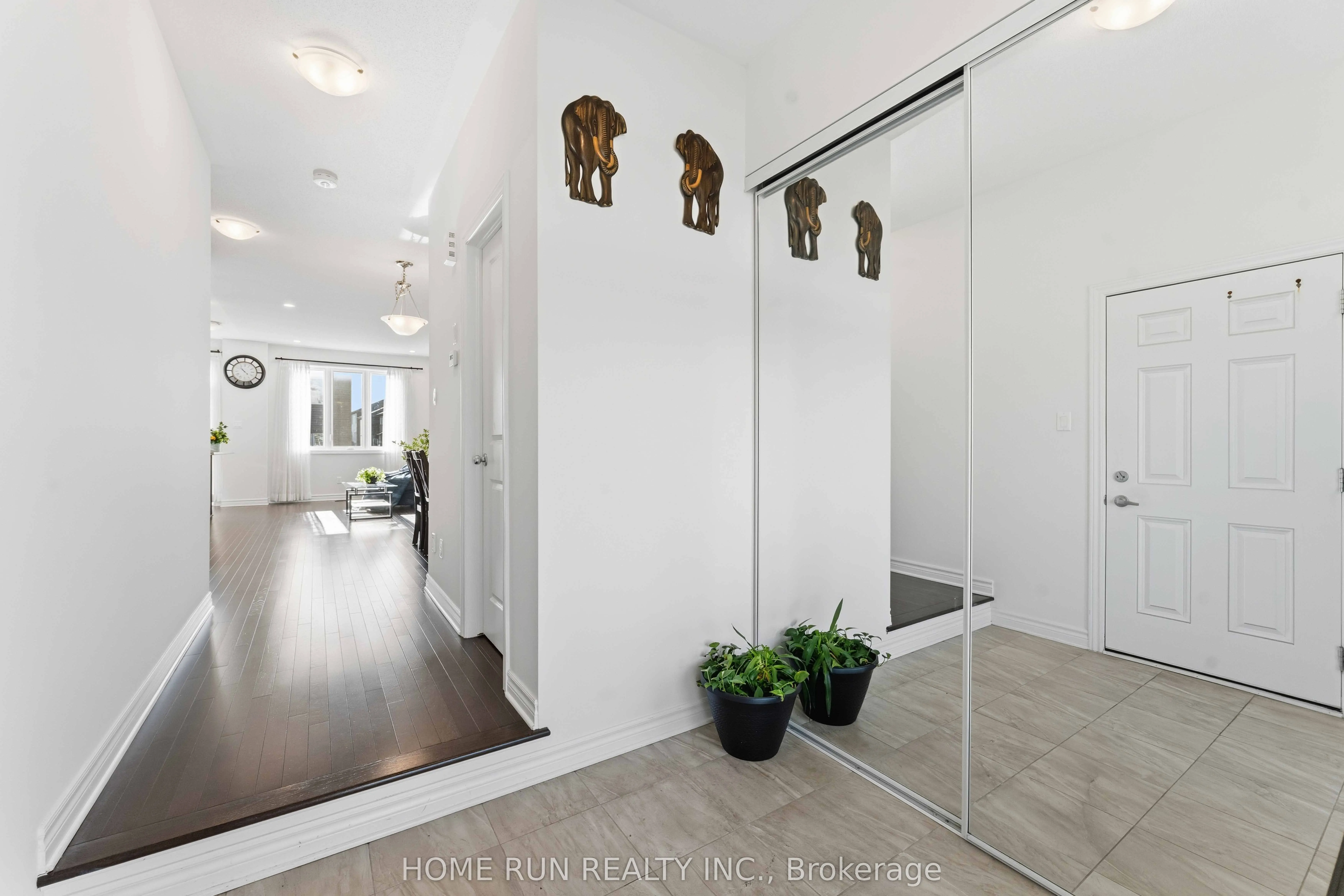 2548 Waterlilly Way