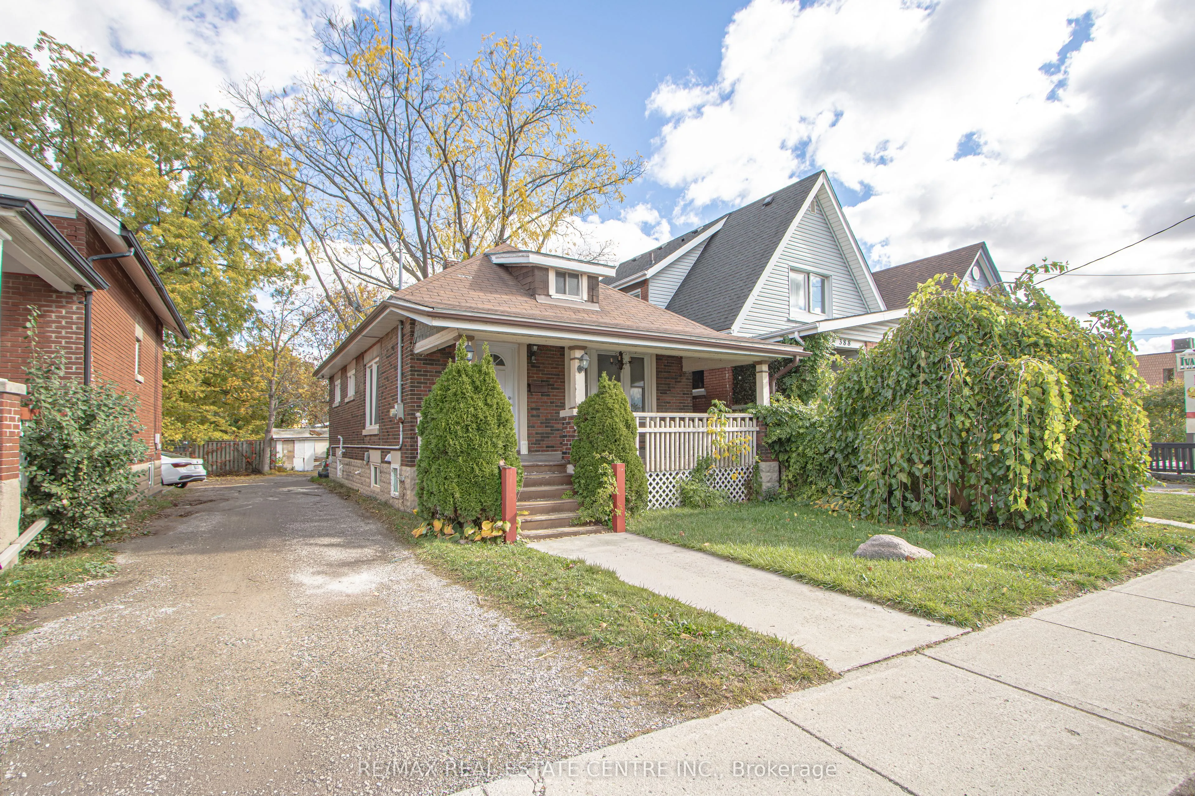386 Wharncliffe Road S