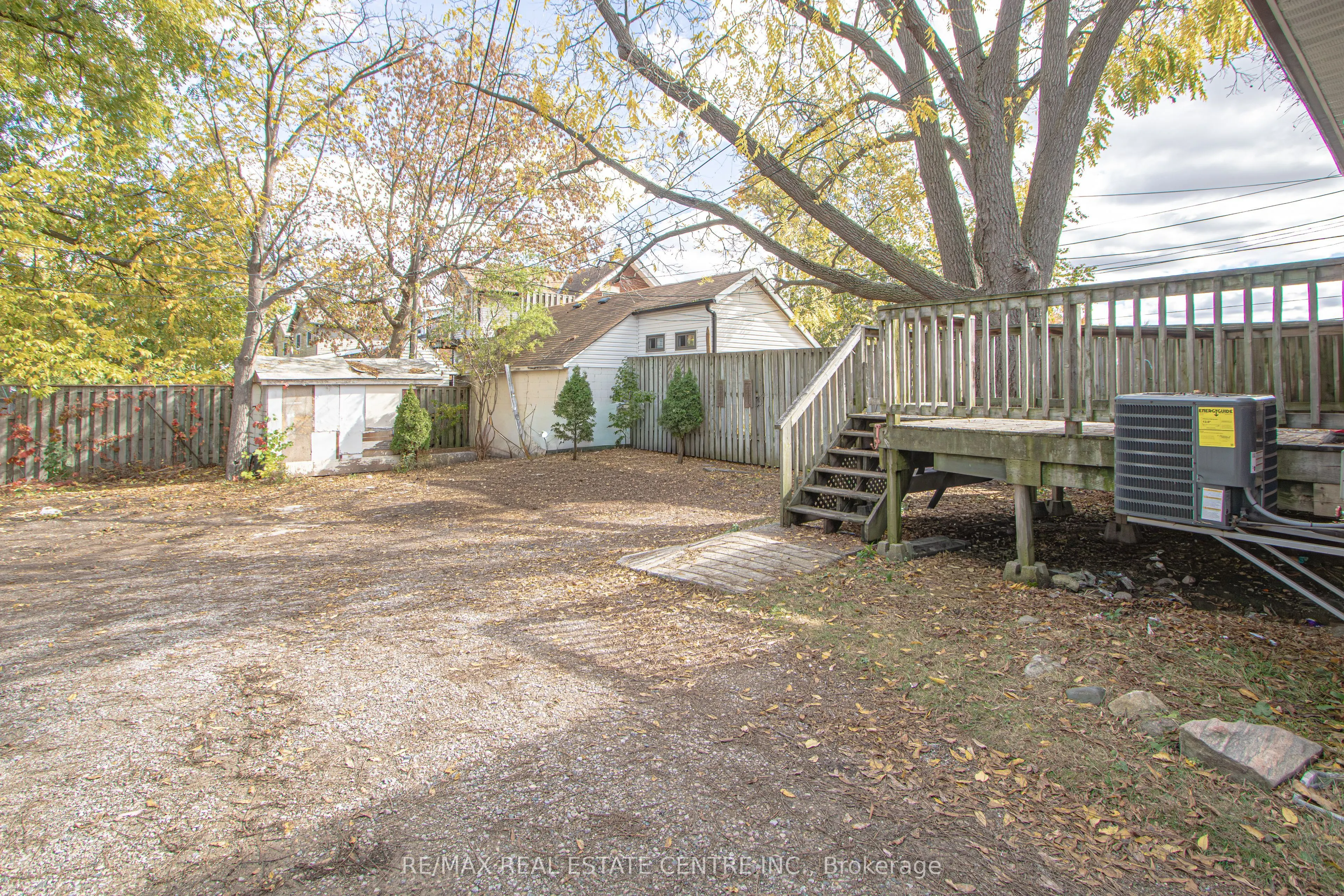 386 Wharncliffe Road S