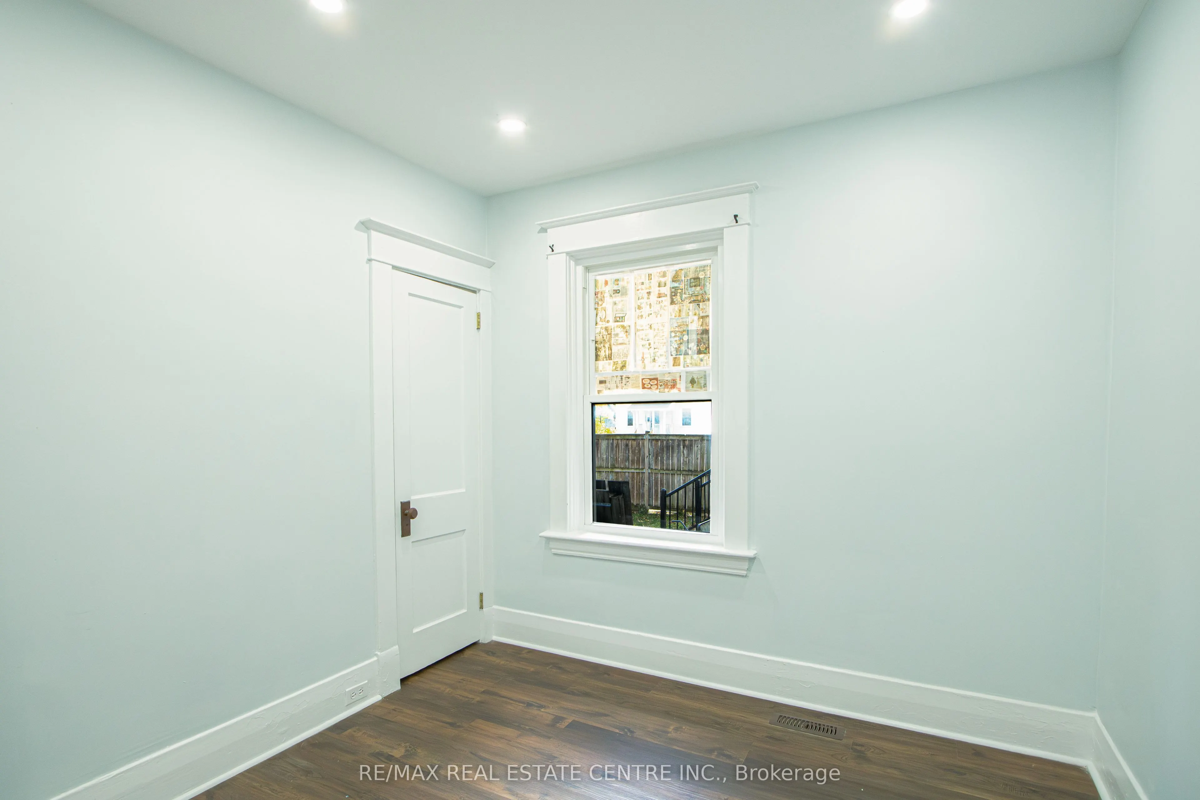 386 Wharncliffe Road S