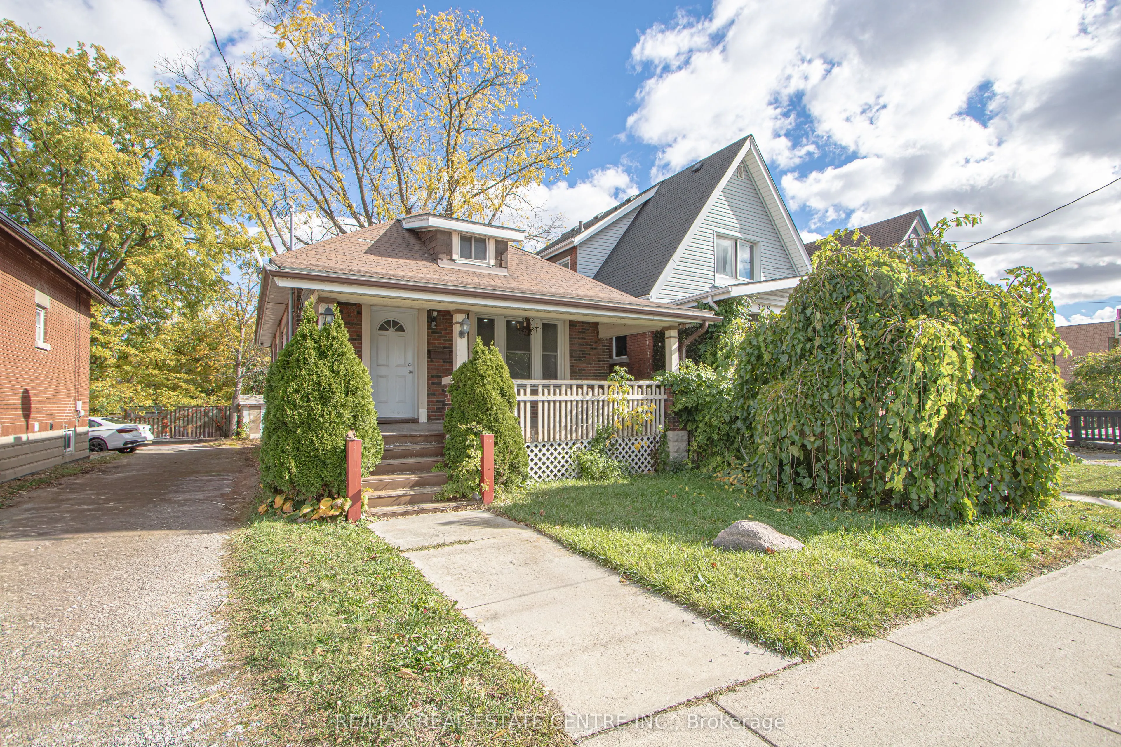 386 Wharncliffe Road S