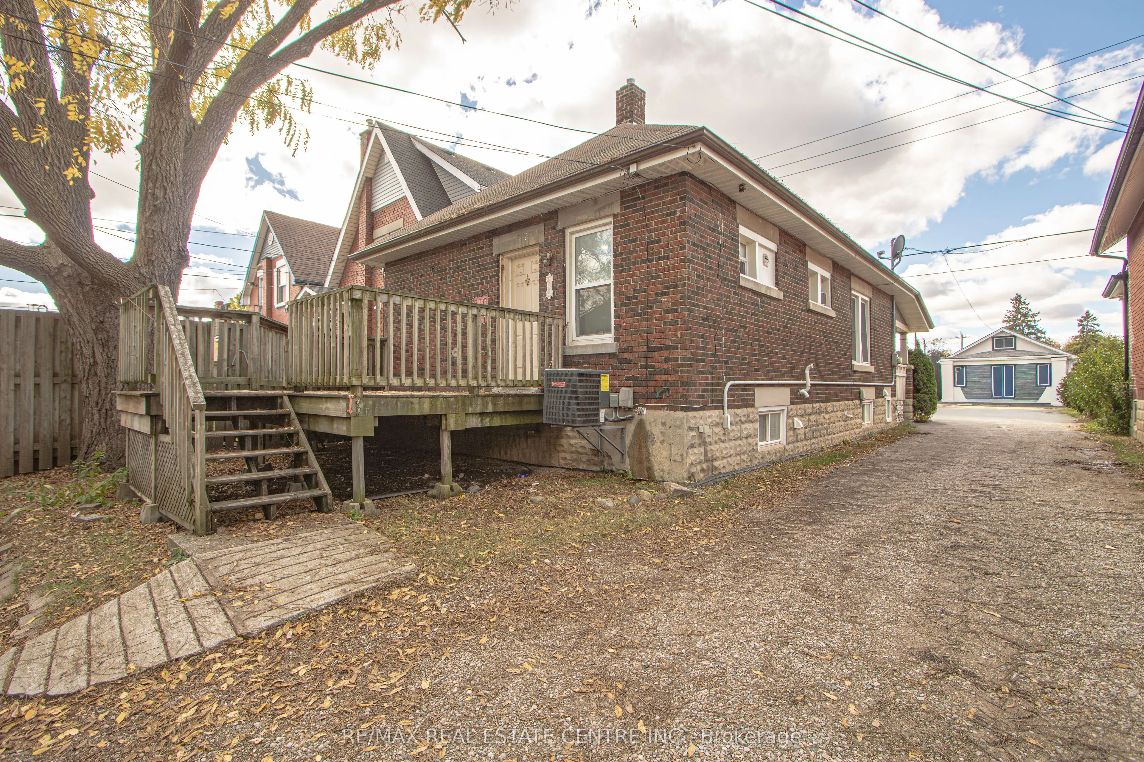 386 Wharncliffe Road S