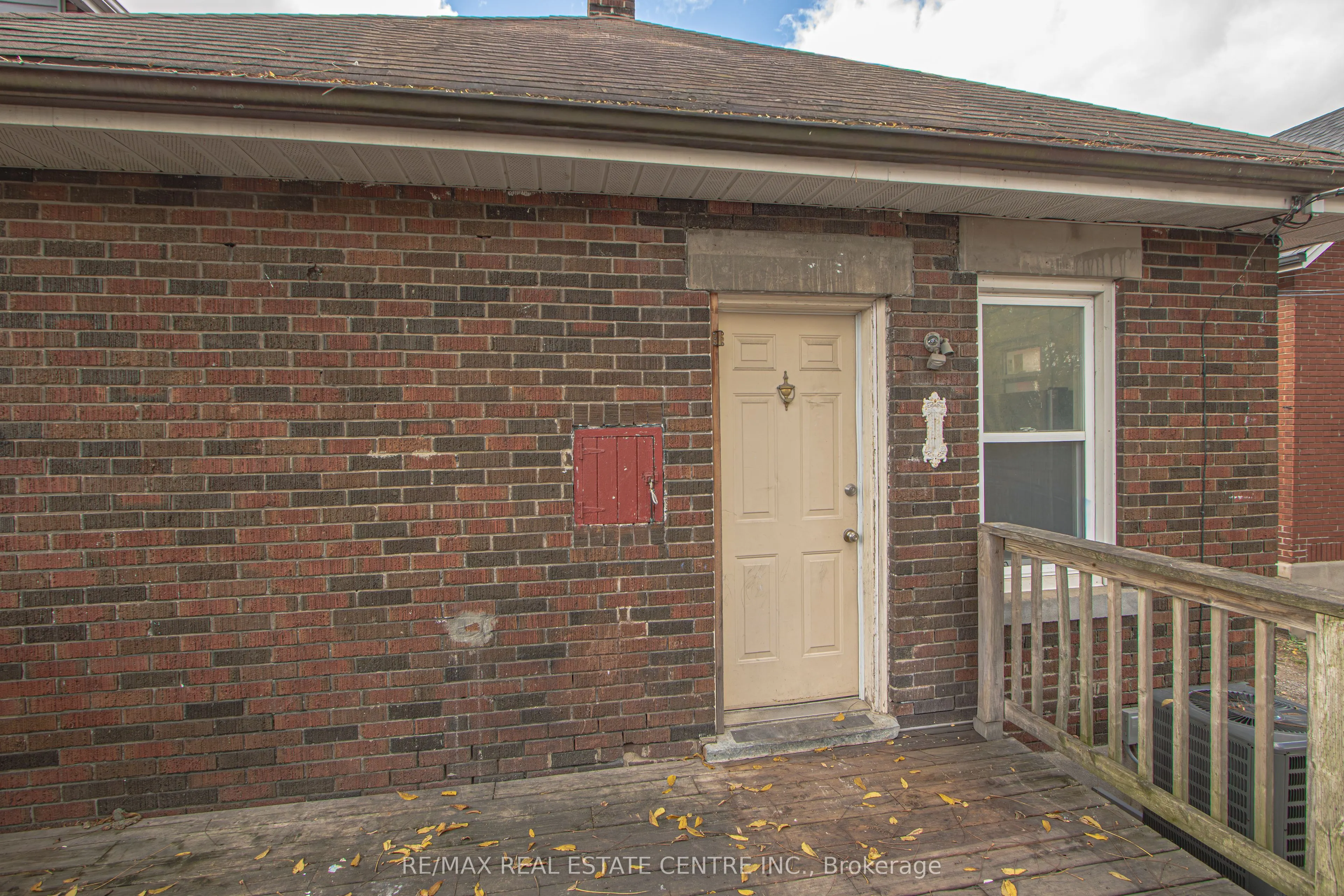 386 Wharncliffe Road S