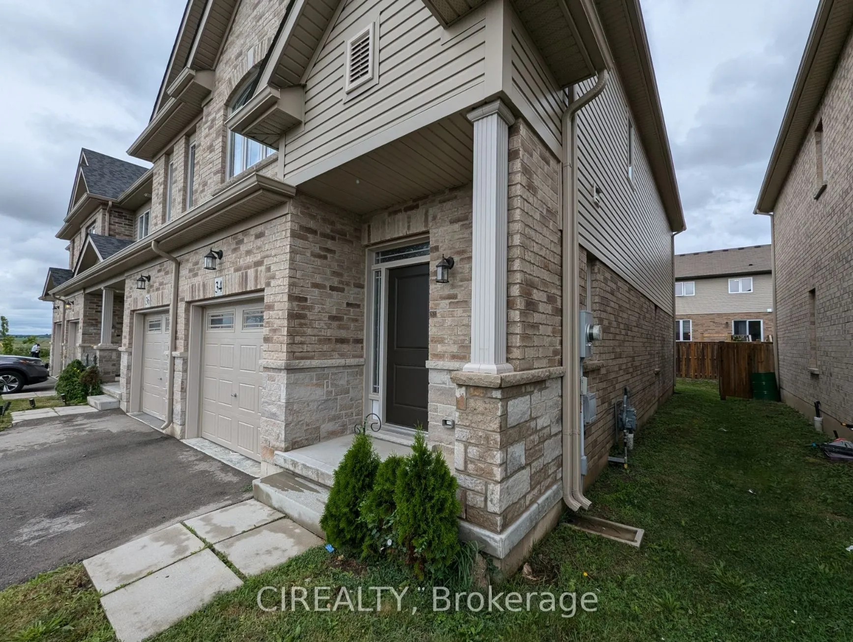 34 Kingsborough Drive