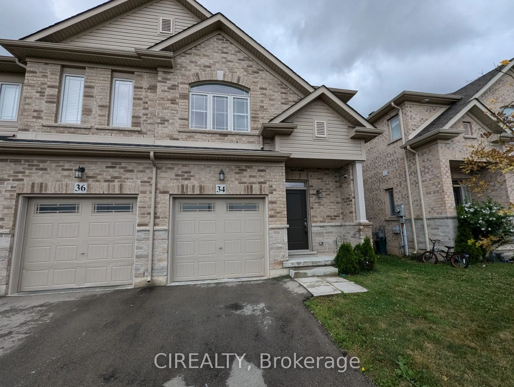 34 Kingsborough Drive
