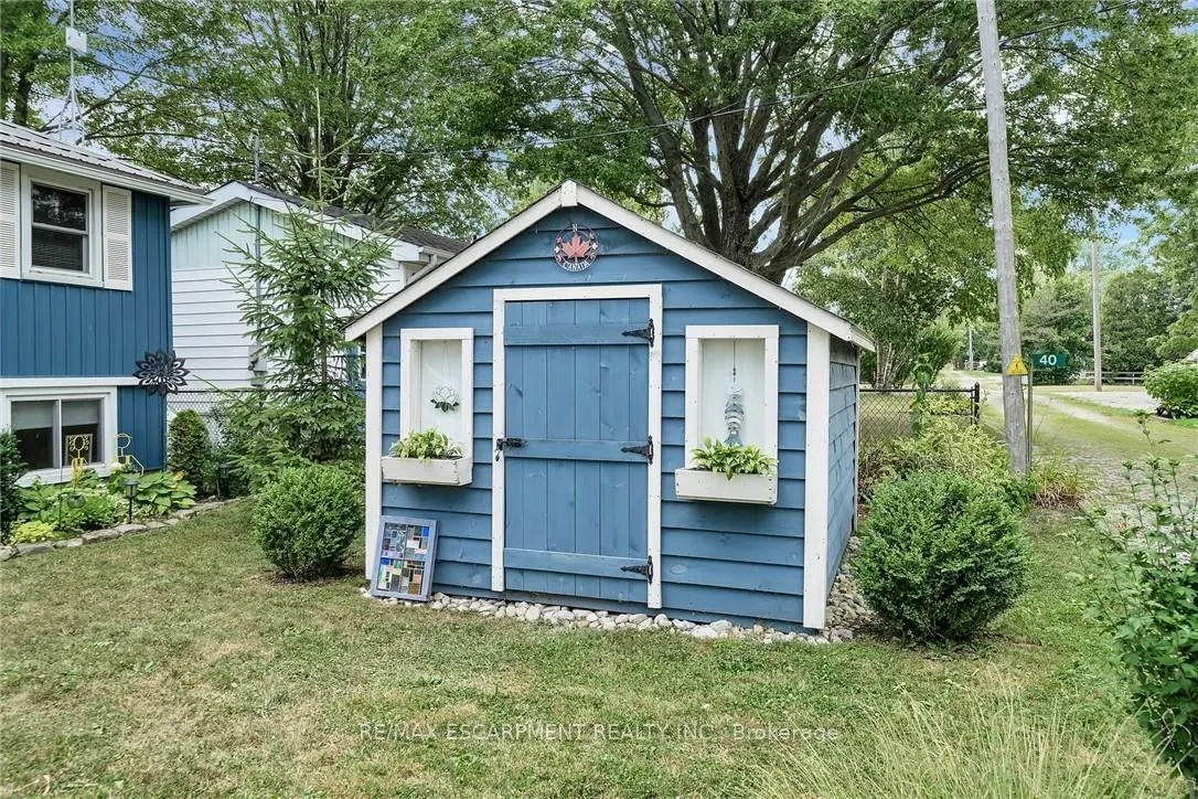 42 Erieview Lane