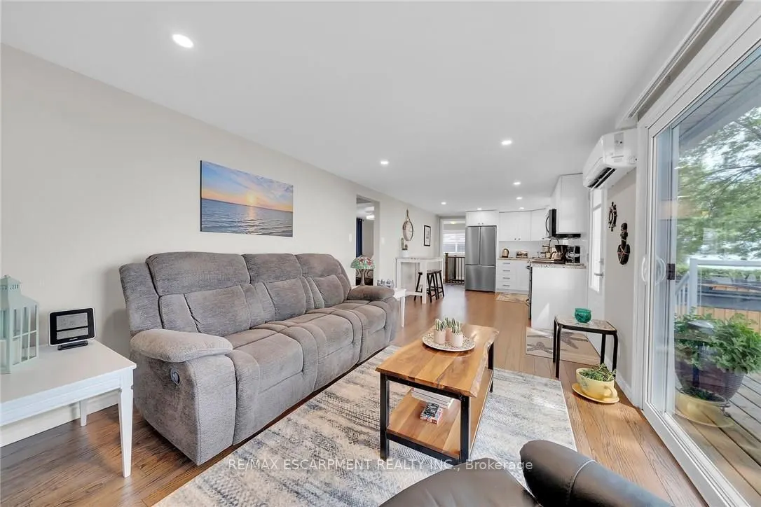 42 Erieview Lane