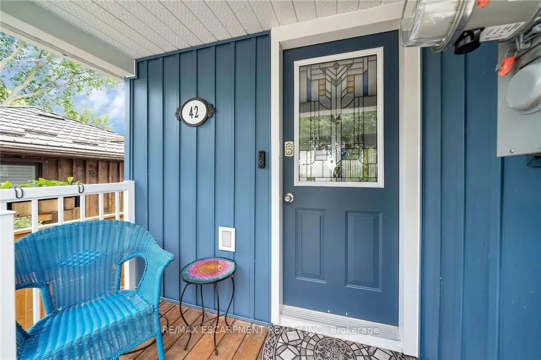 42 Erieview Lane