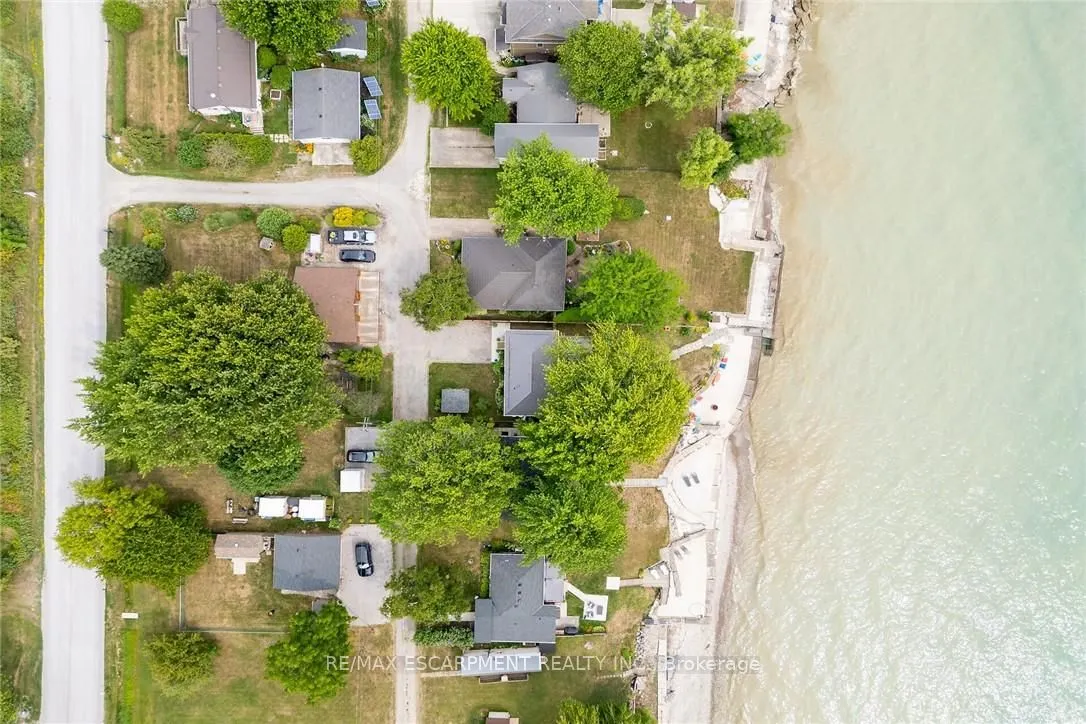 42 Erieview Lane