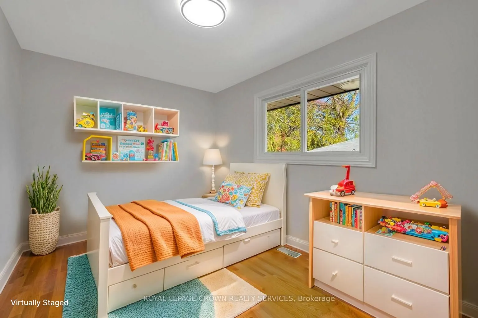 43 Lauris Avenue