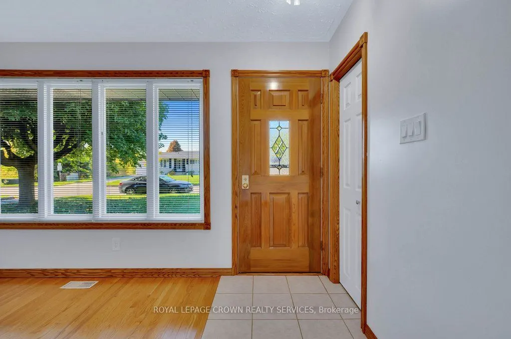 43 Lauris Avenue