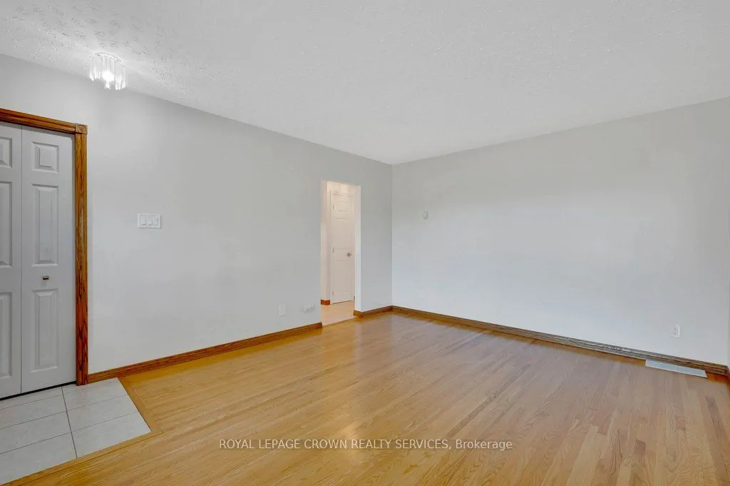 43 Lauris Avenue