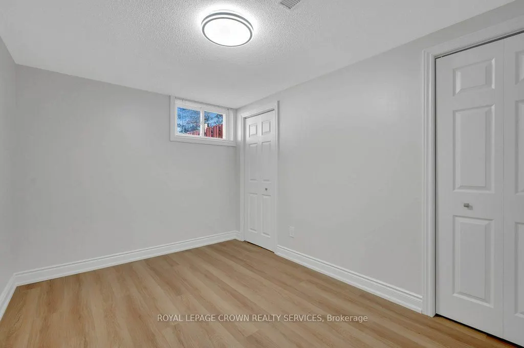 43 Lauris Avenue