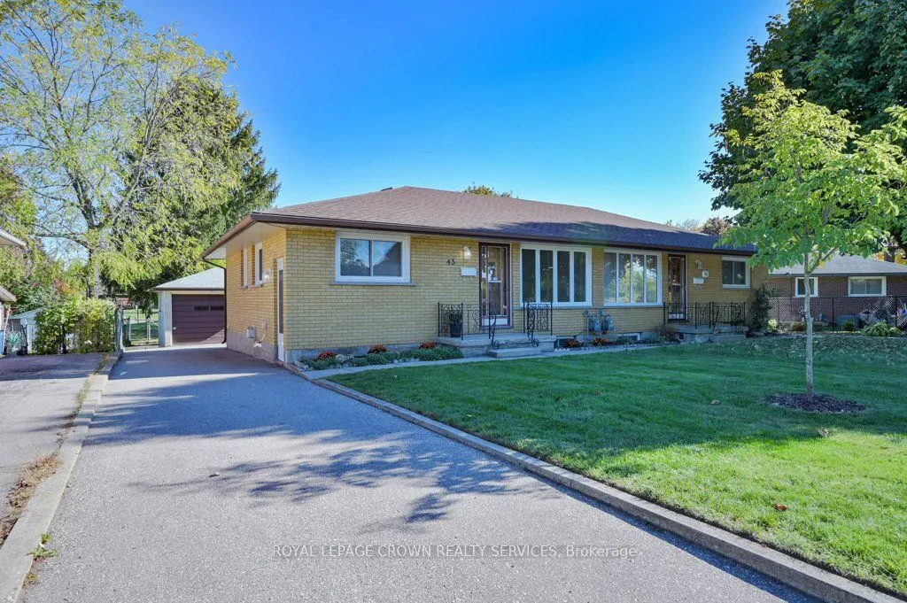 43 Lauris Avenue