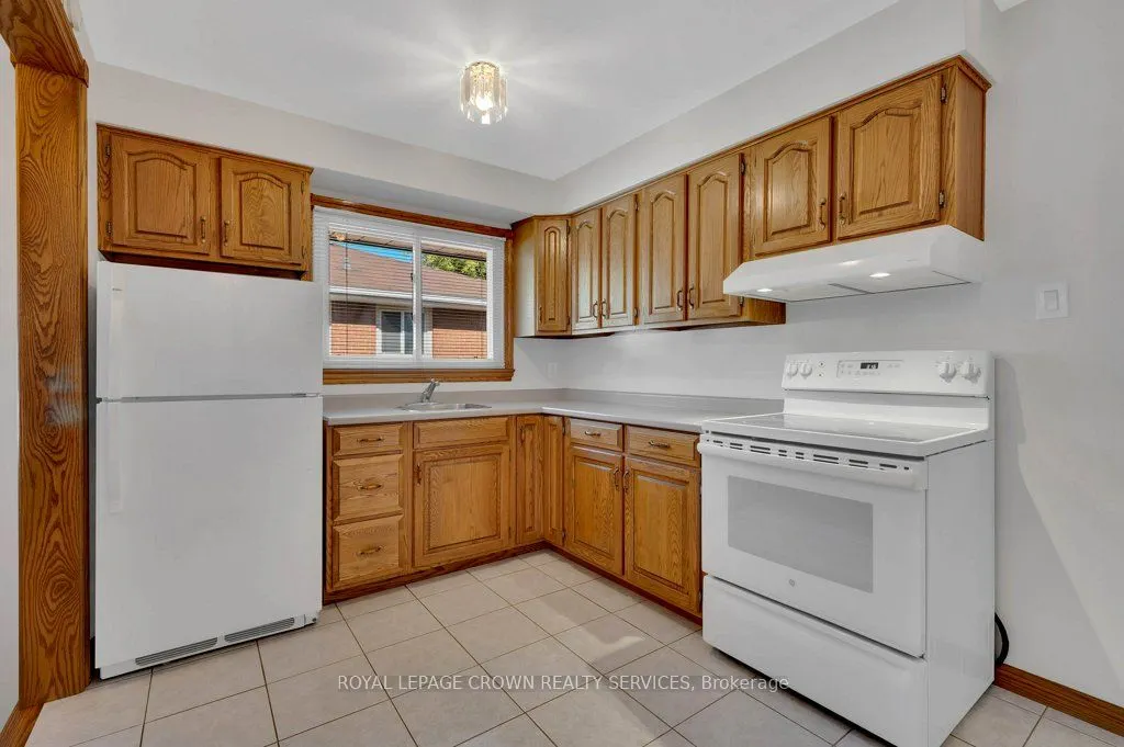 43 Lauris Avenue