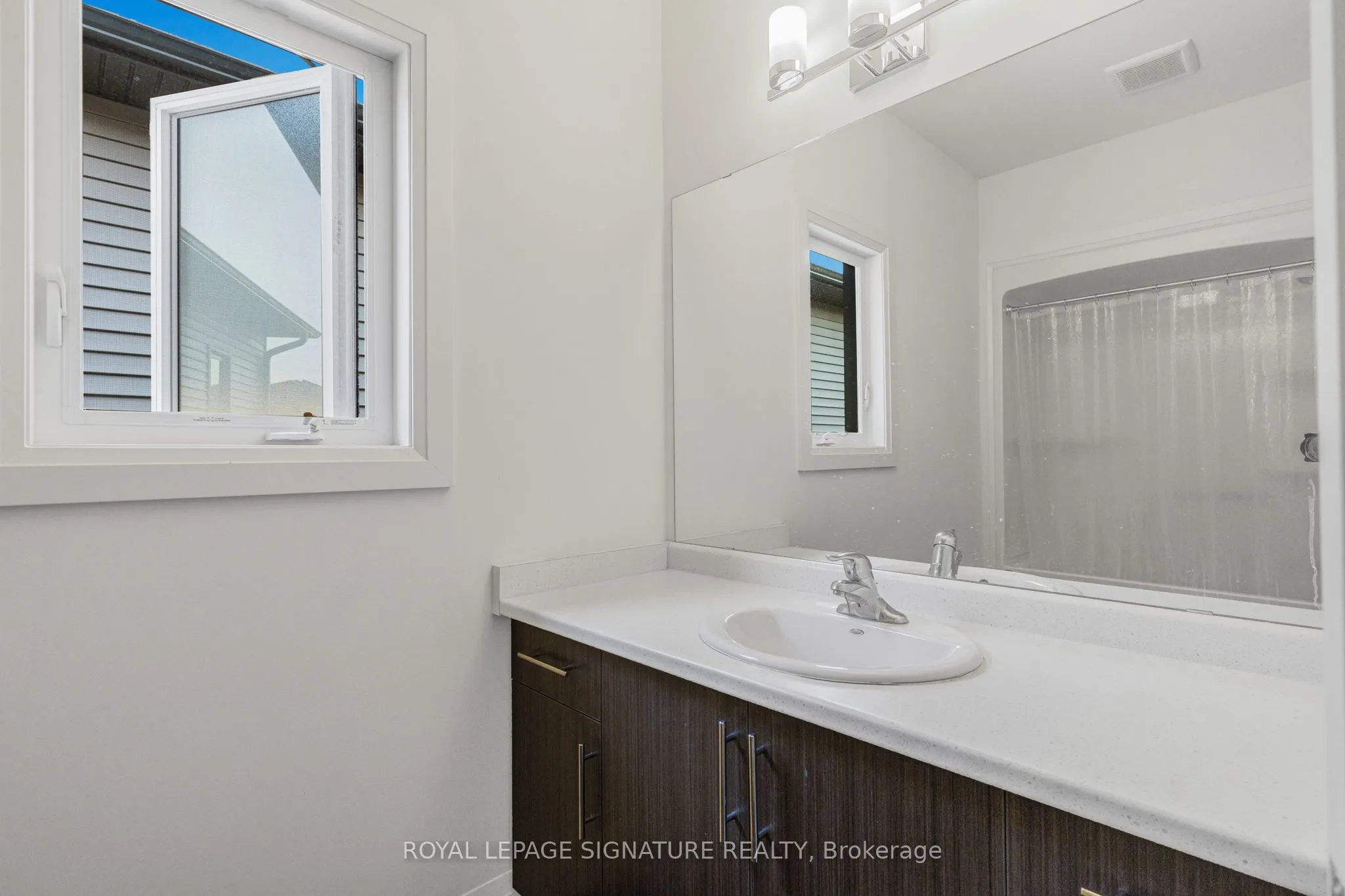 7249 Parkside Road