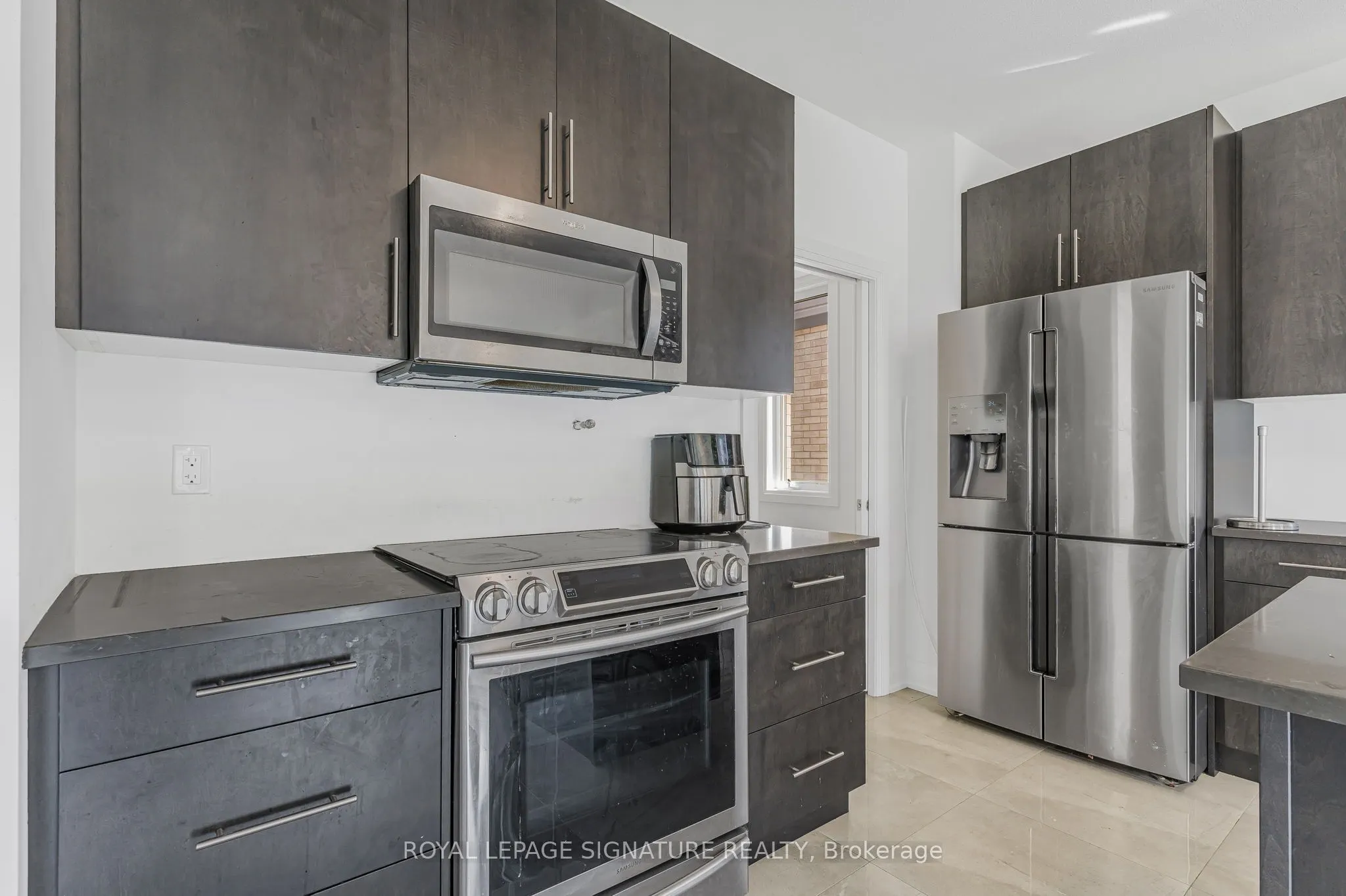 7249 Parkside Road