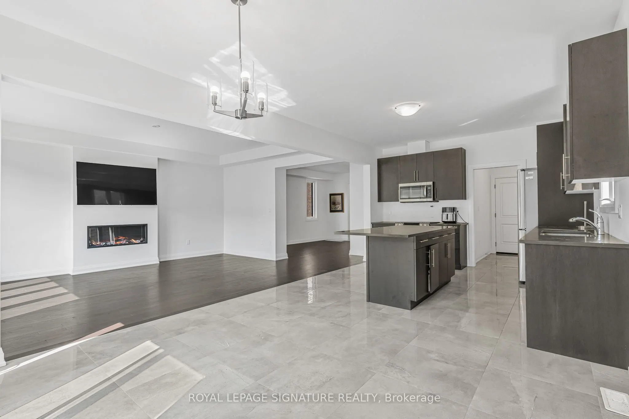 7249 Parkside Road