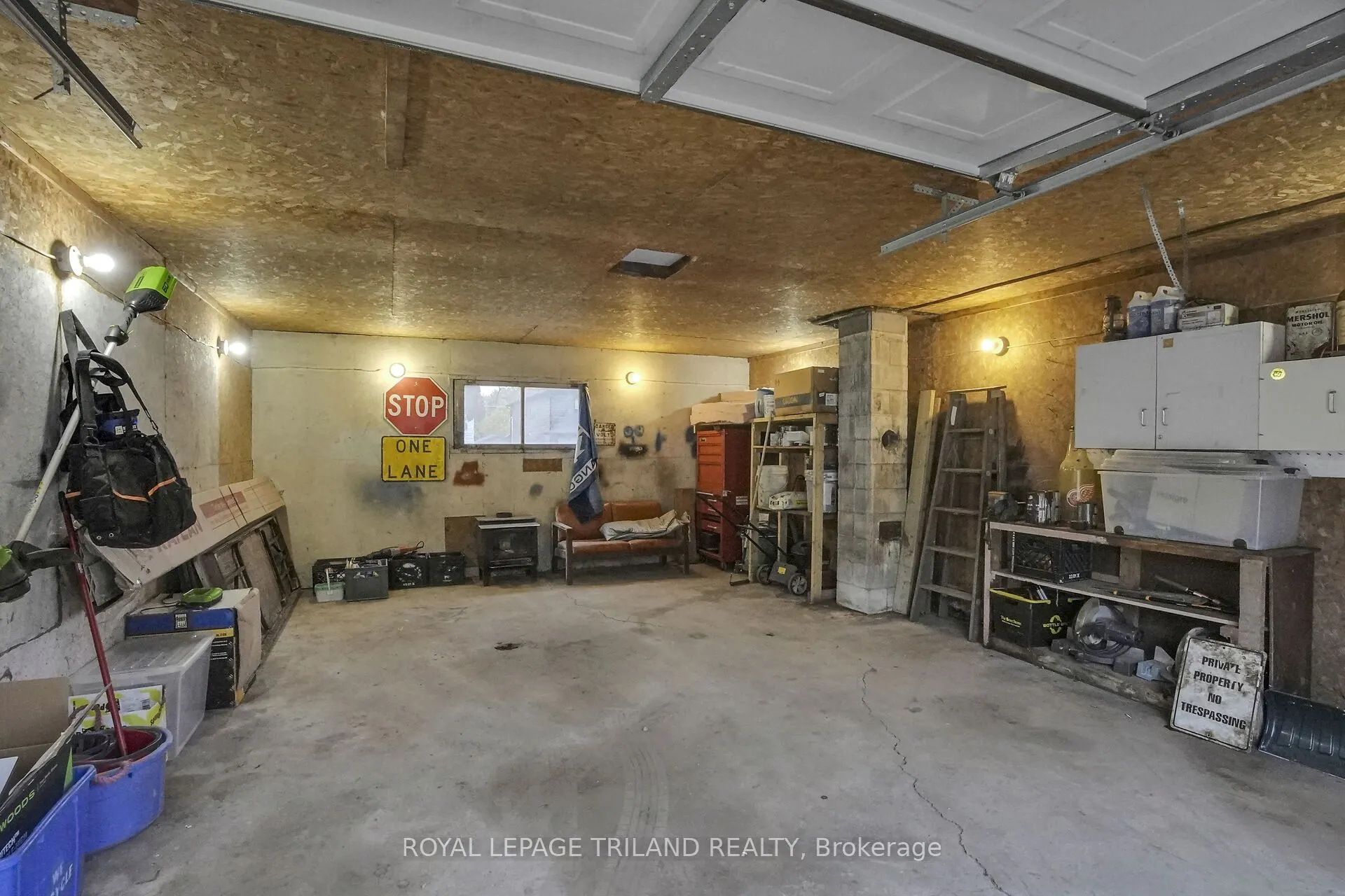 114 Emery Street W