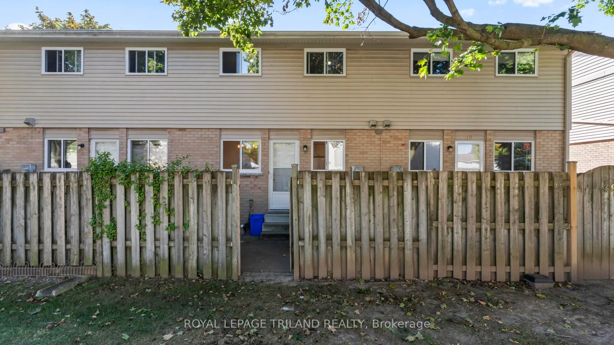 320 WESTMINSTER Avenue, #40