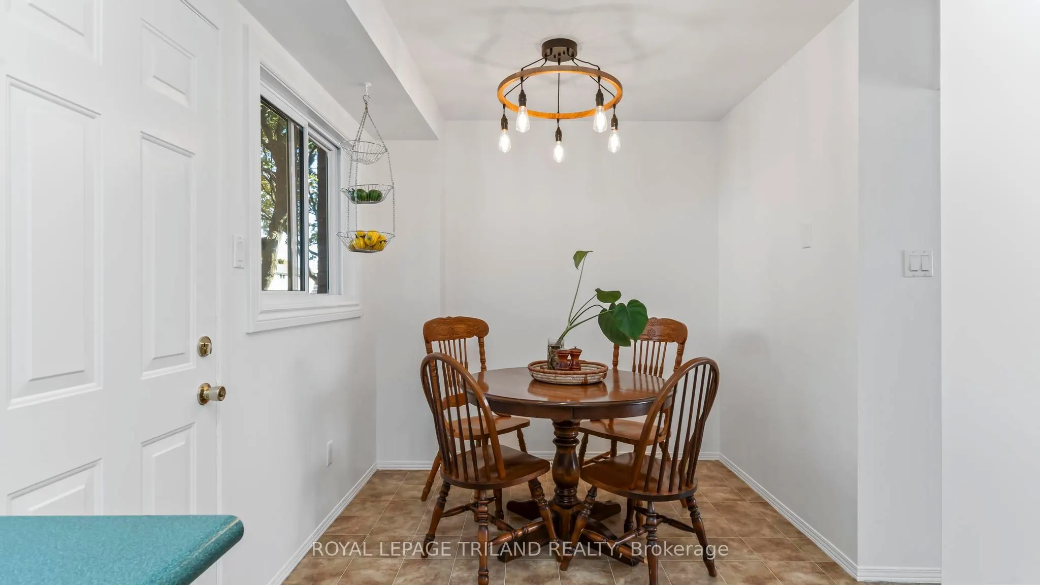 320 WESTMINSTER Avenue, #40