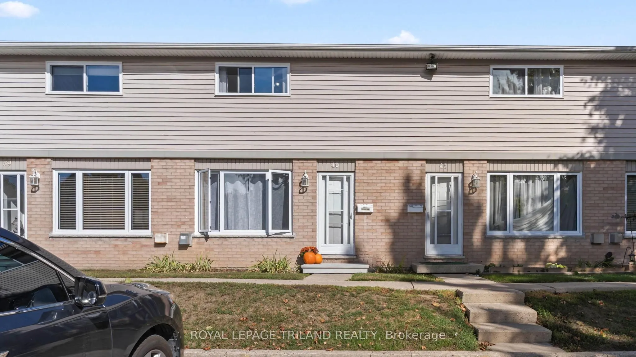 320 WESTMINSTER Avenue, #40