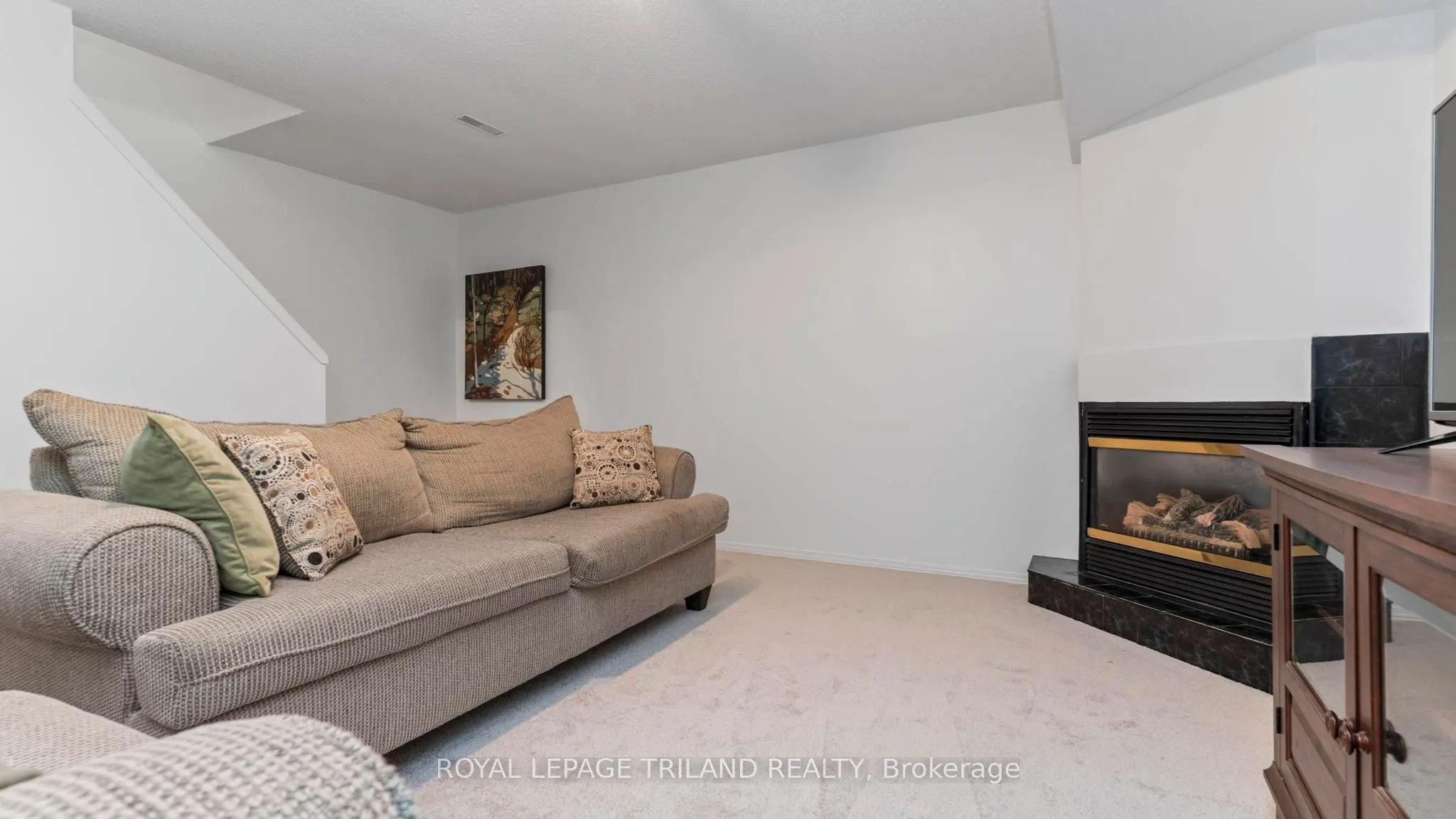 320 WESTMINSTER Avenue, #40