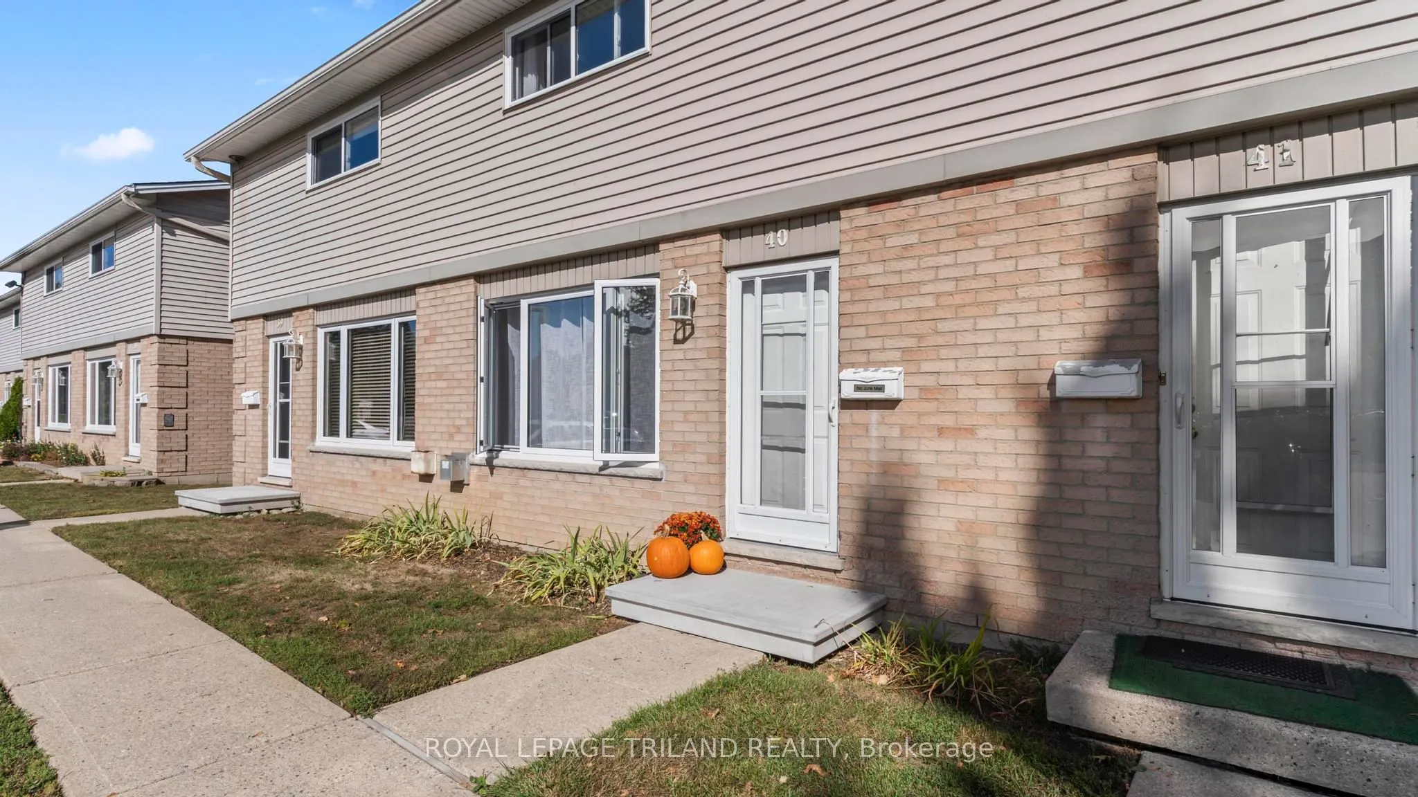 320 WESTMINSTER Avenue, #40