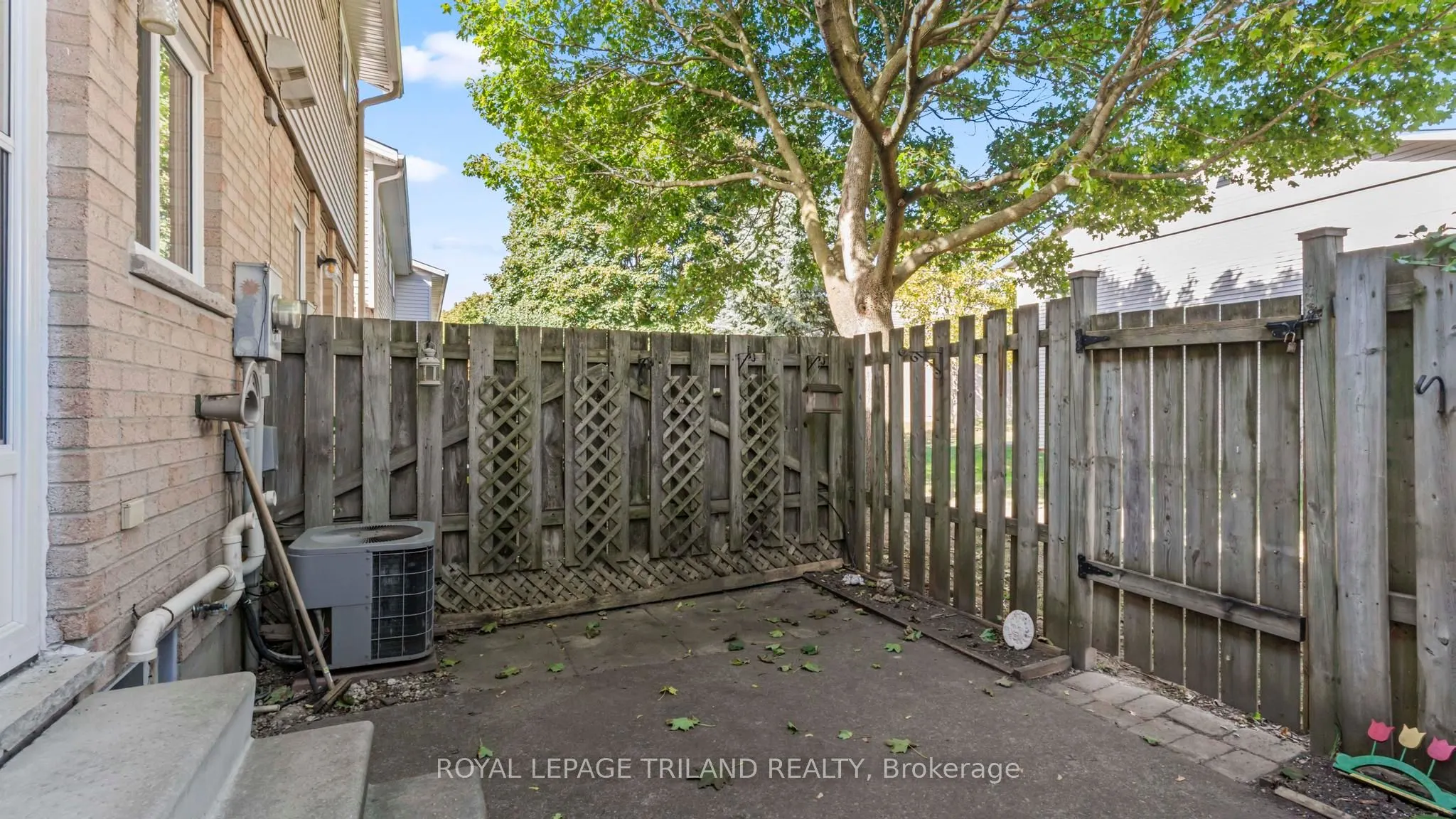 320 WESTMINSTER Avenue, #40