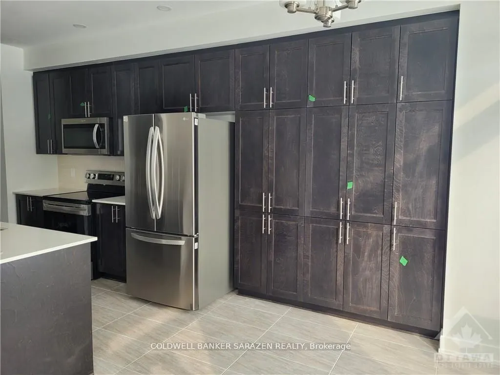 22 NETTLE Crescent