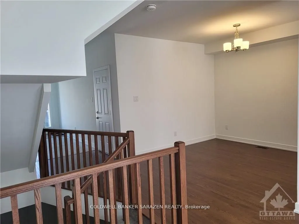 22 NETTLE Crescent