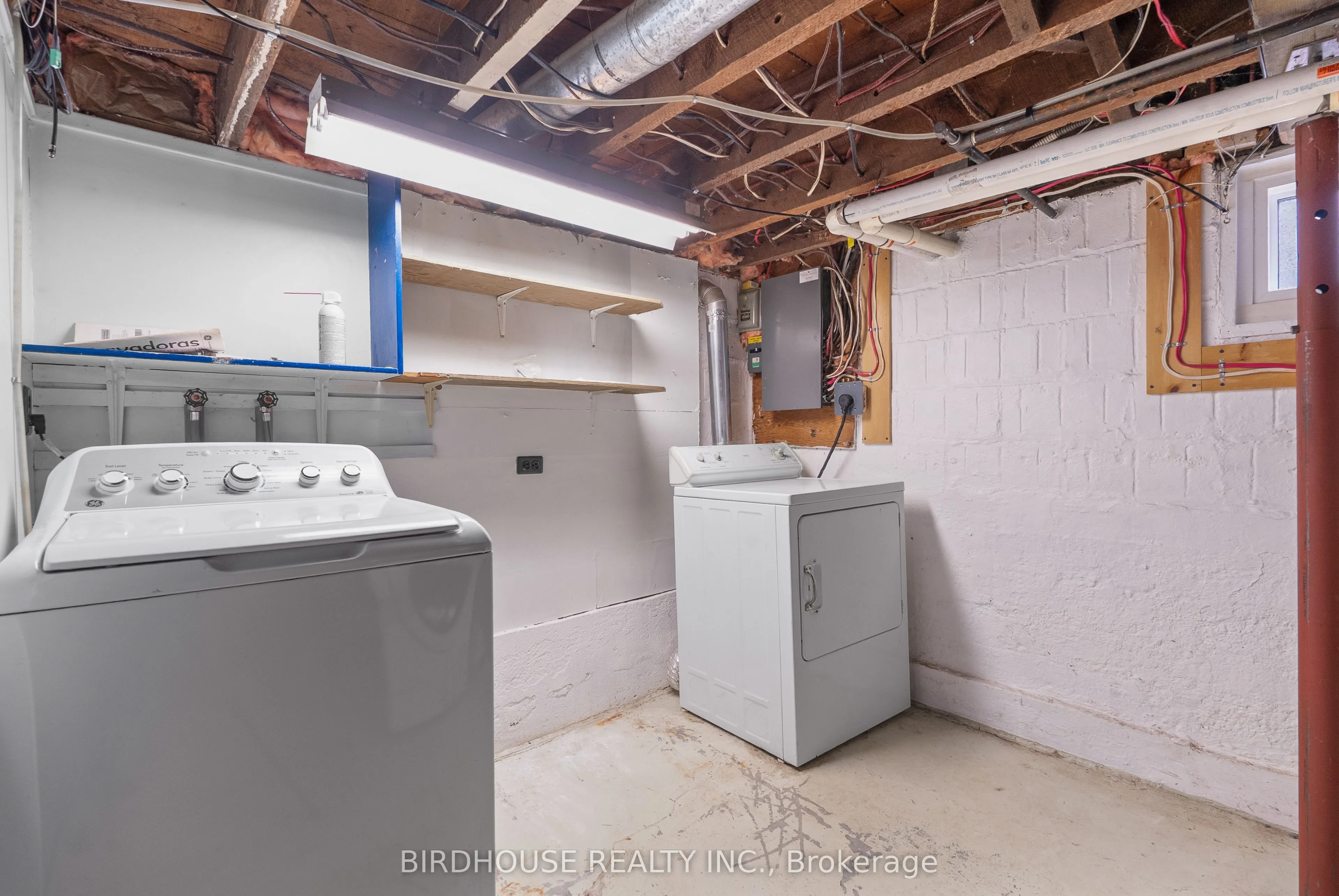 126 Durham Street W